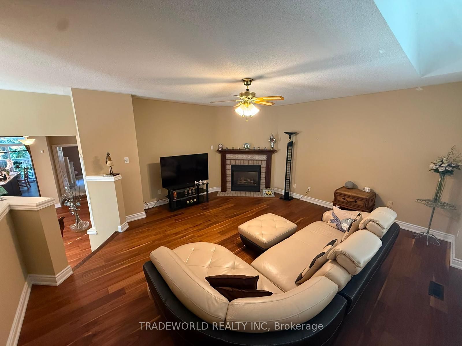 16 Chessman Court, Whitchurch-Stouffville, ON L4A 1K7 photo 5