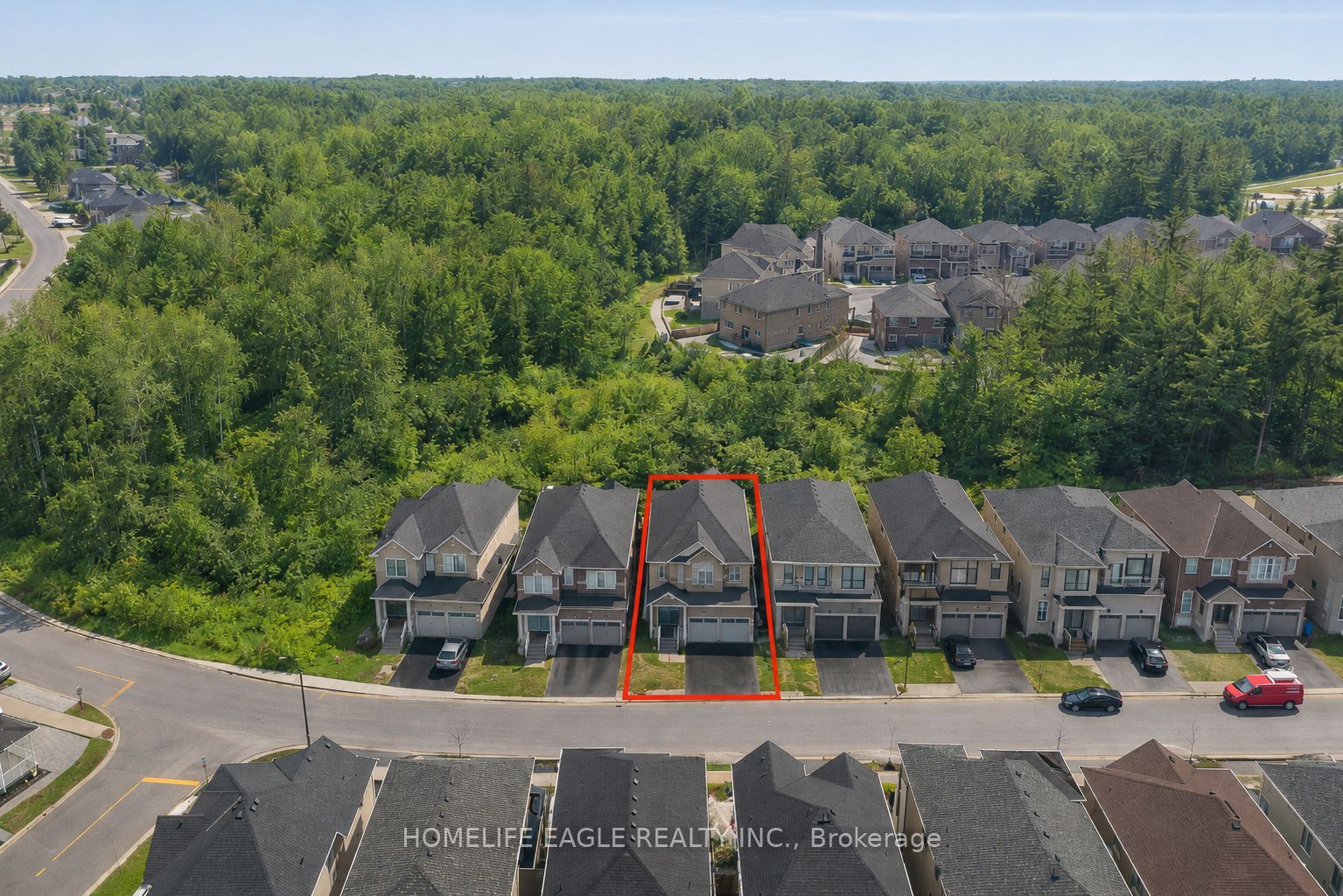 71 Woodhaven Avenue, Aurora, ON L4G 3Y2
