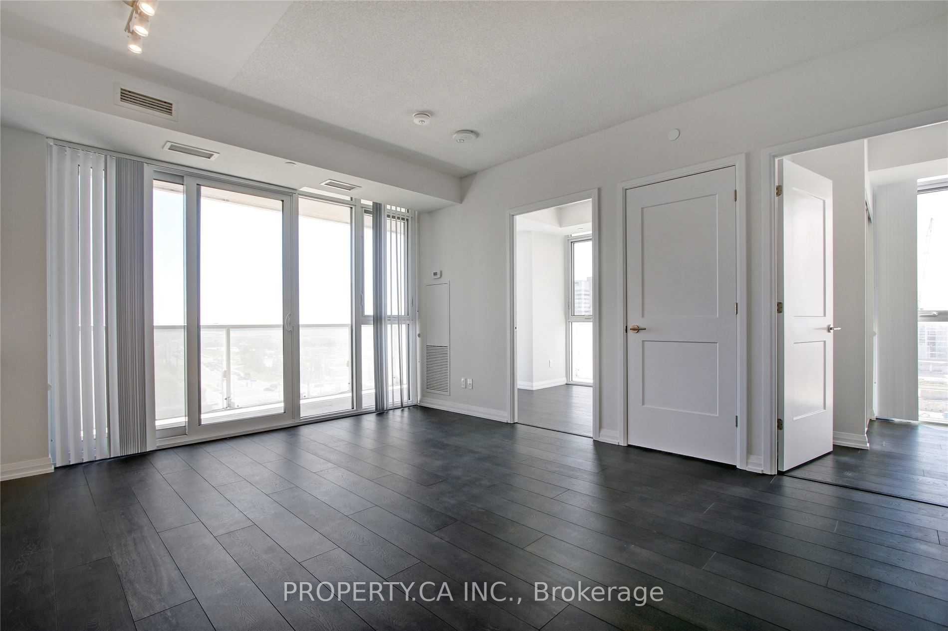 7895 Jane Street 806, Vaughan, ON L4K 2M7 photo 5