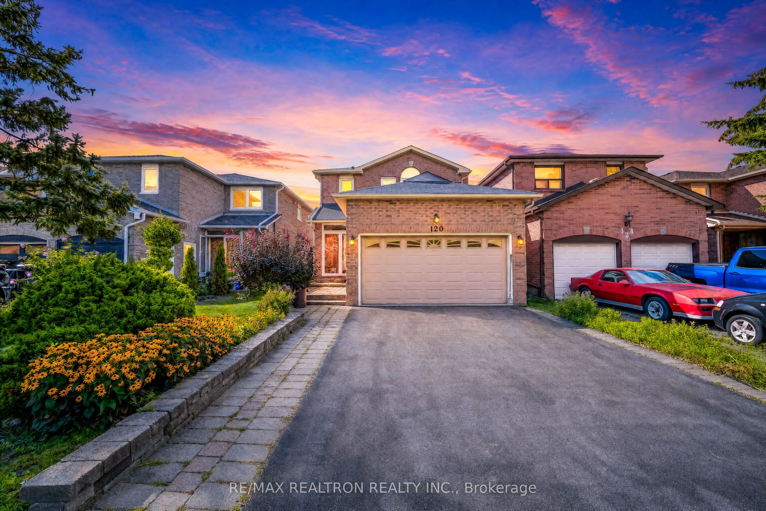 120 Brookmill Drive, Vaughan, ON L4J 6M2