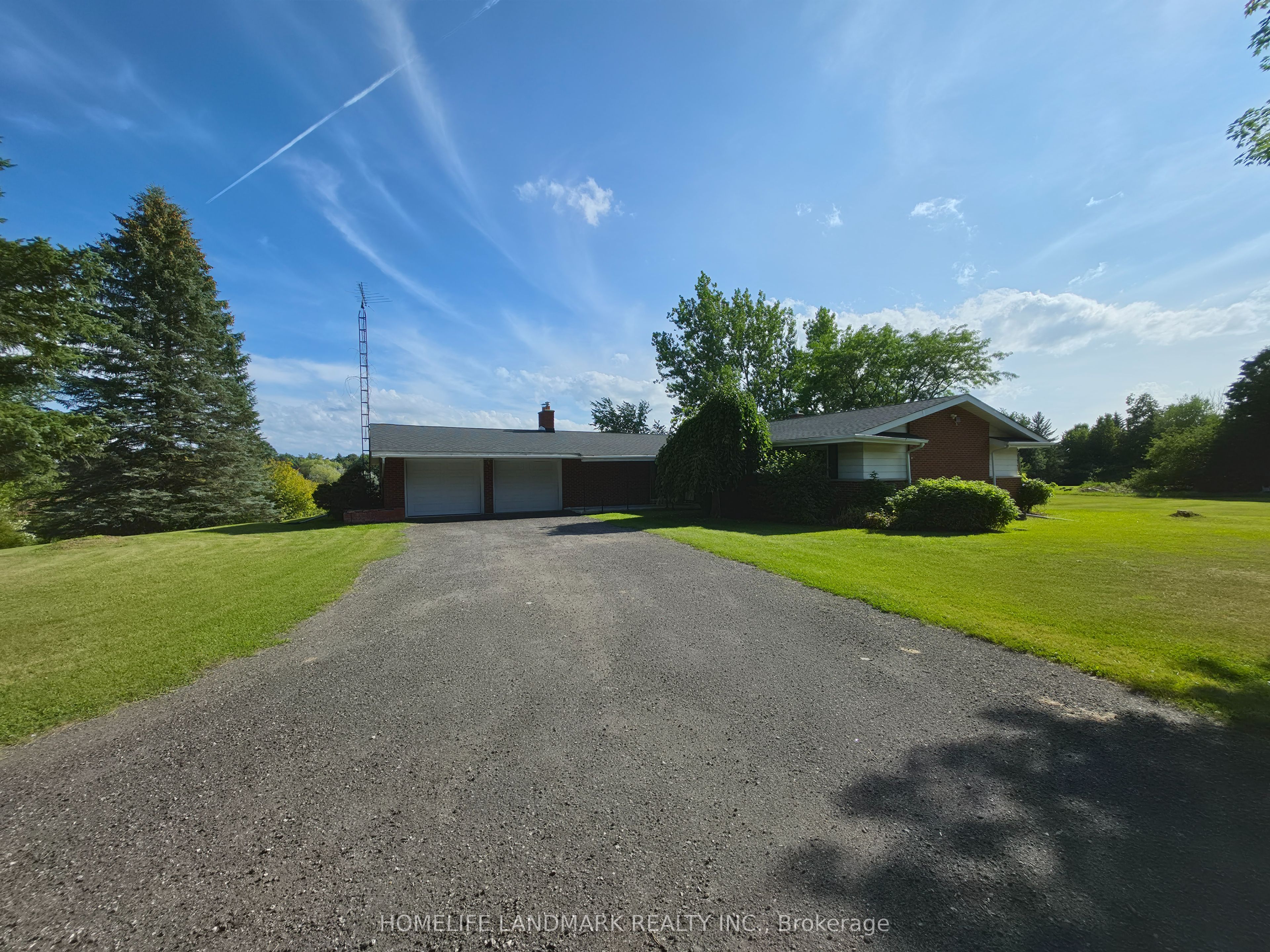 1098 15th Side Road, New Tecumseth, ON L0G 1T0 photo 2