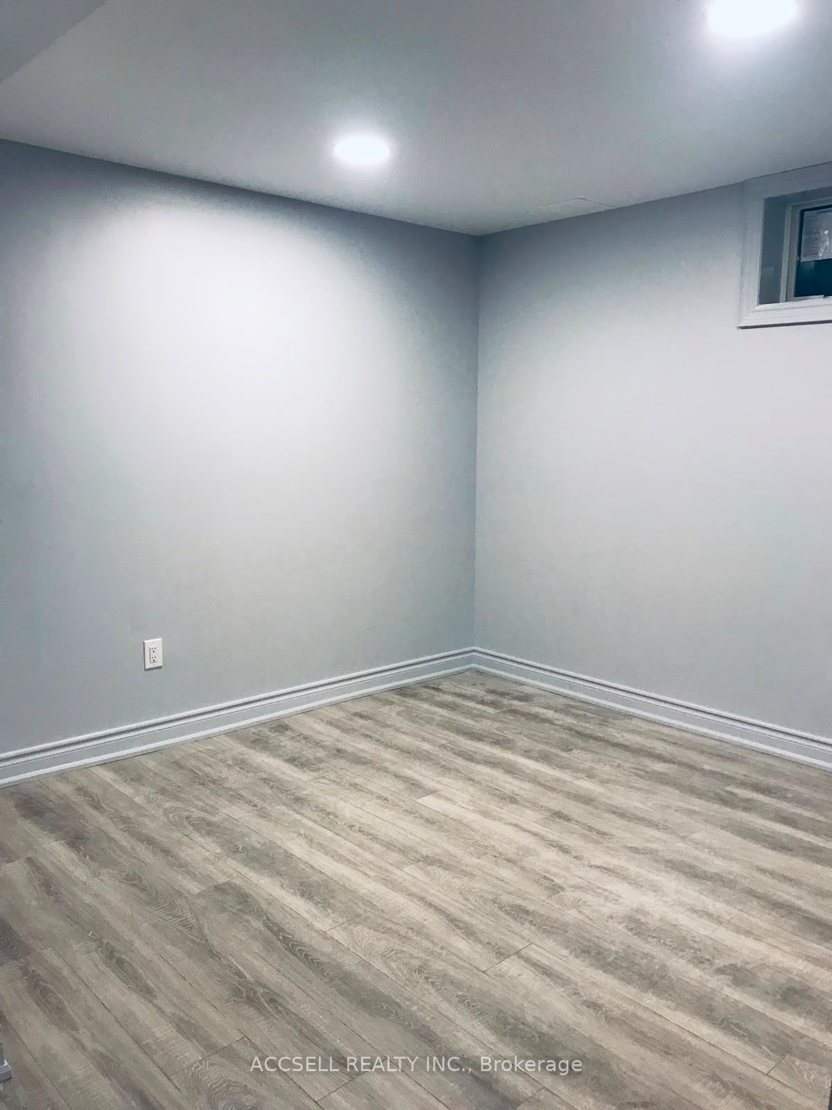 137 Castan Avenue Basement, Markham, ON L3R 4R9 photo 4