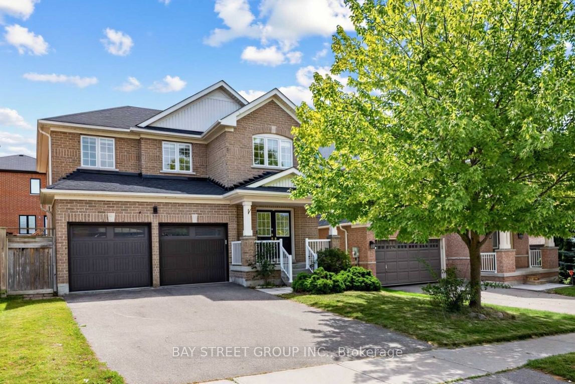 37 Mynden Way, Newmarket, ON L3X 3A7 photo 2