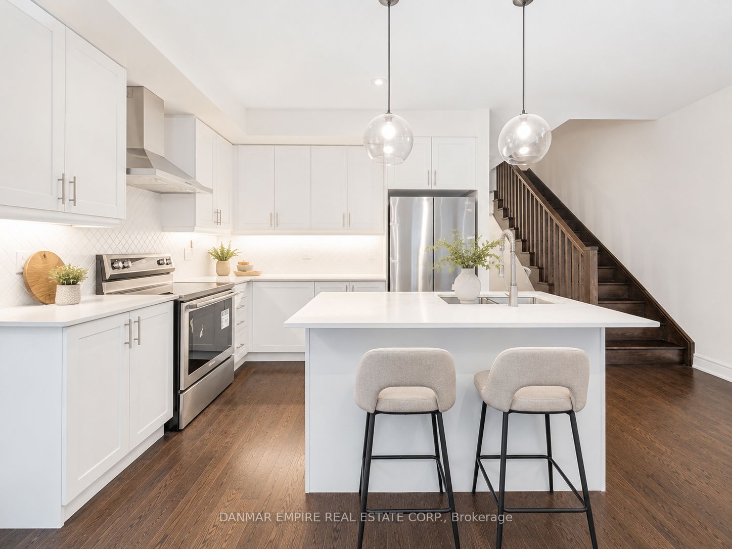 11 Hiawatha Court, Vaughan, ON L4L 0J2 photo 5