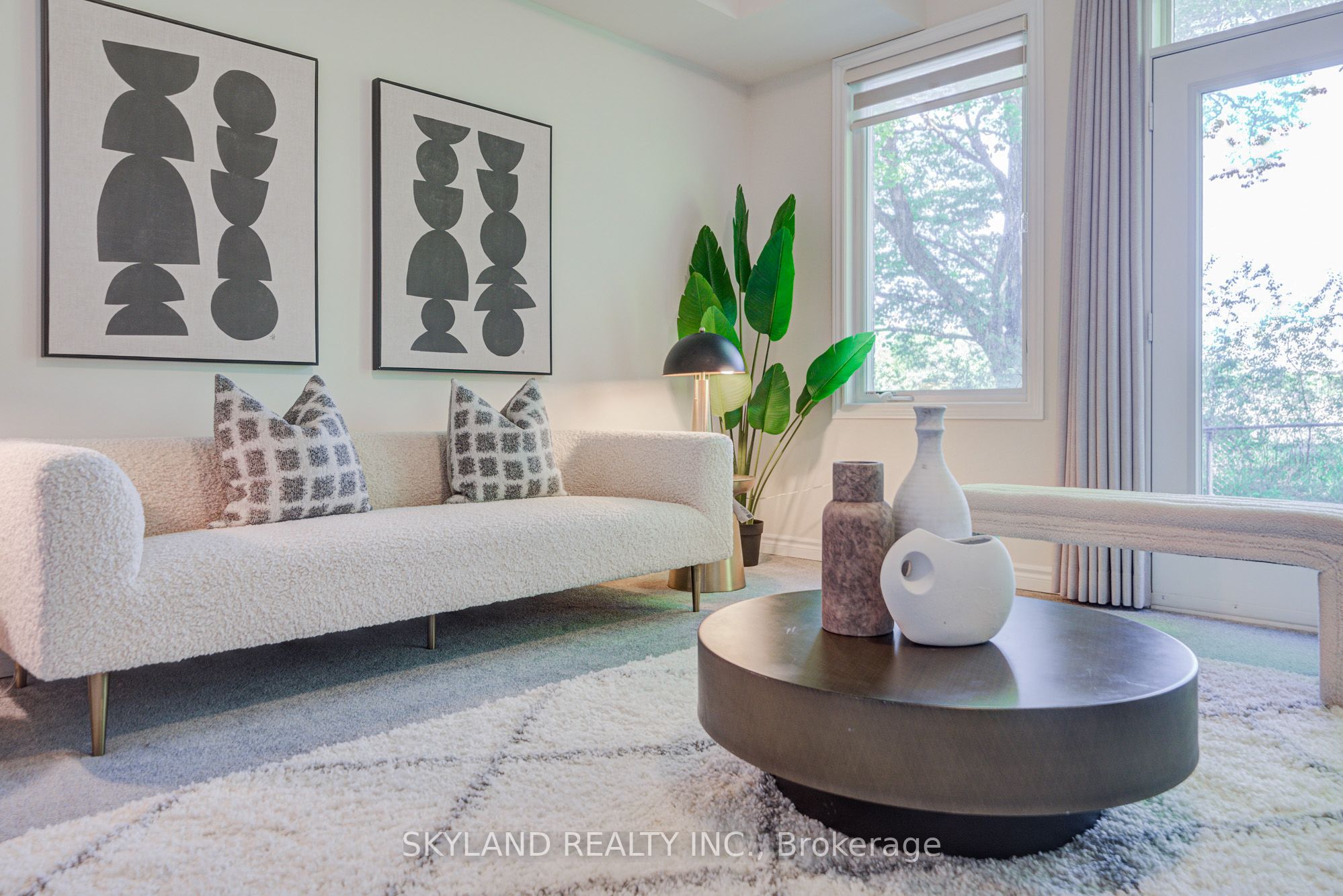 66 Puisaya Drive, Richmond Hill, ON L4E 1L2 photo 4