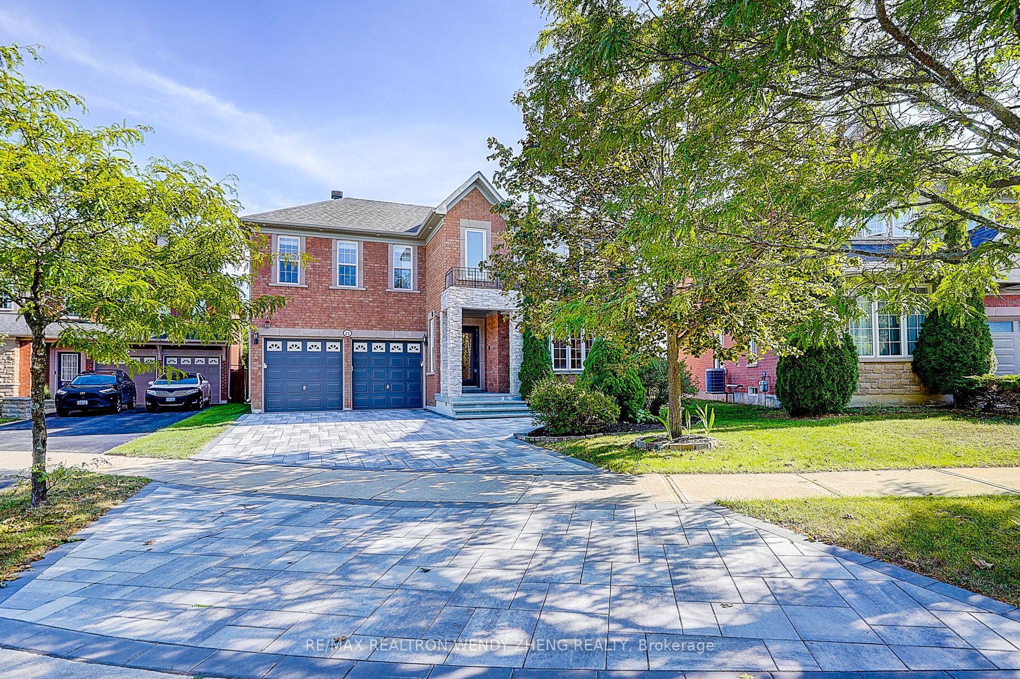 25 Terracotta Crescent, Richmond Hill, ON L4E 4S7 photo 4