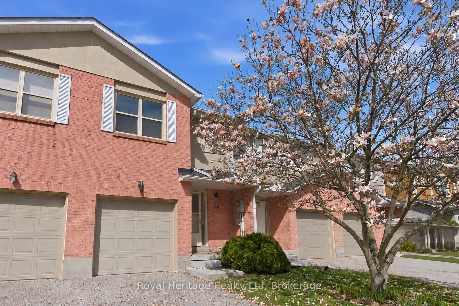 115 Avenue Road 26, Richmond Hill, ON L4C 9N2