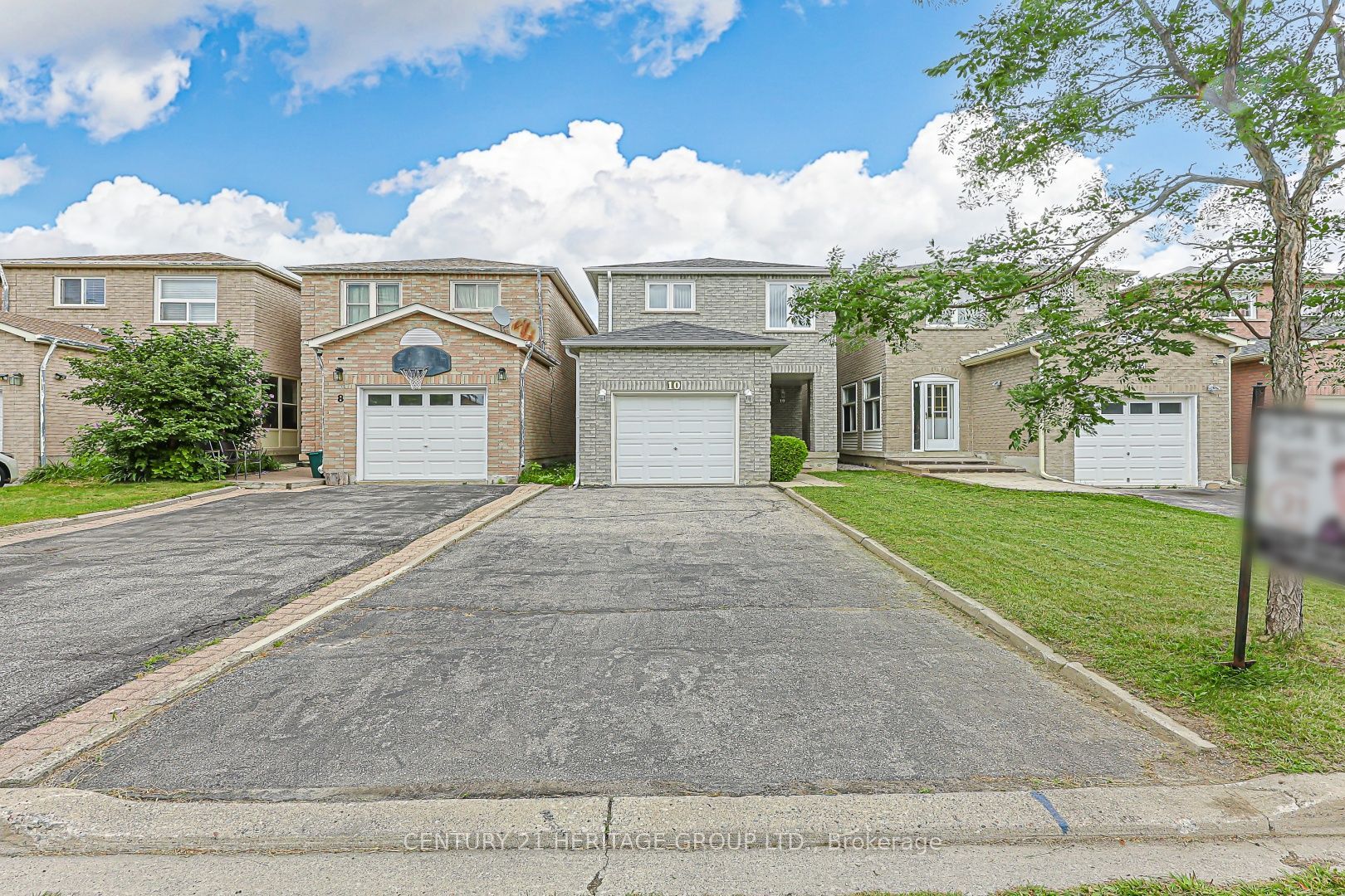 10 Woodhall Road, Markham, ON L3S 1N9 photo 2