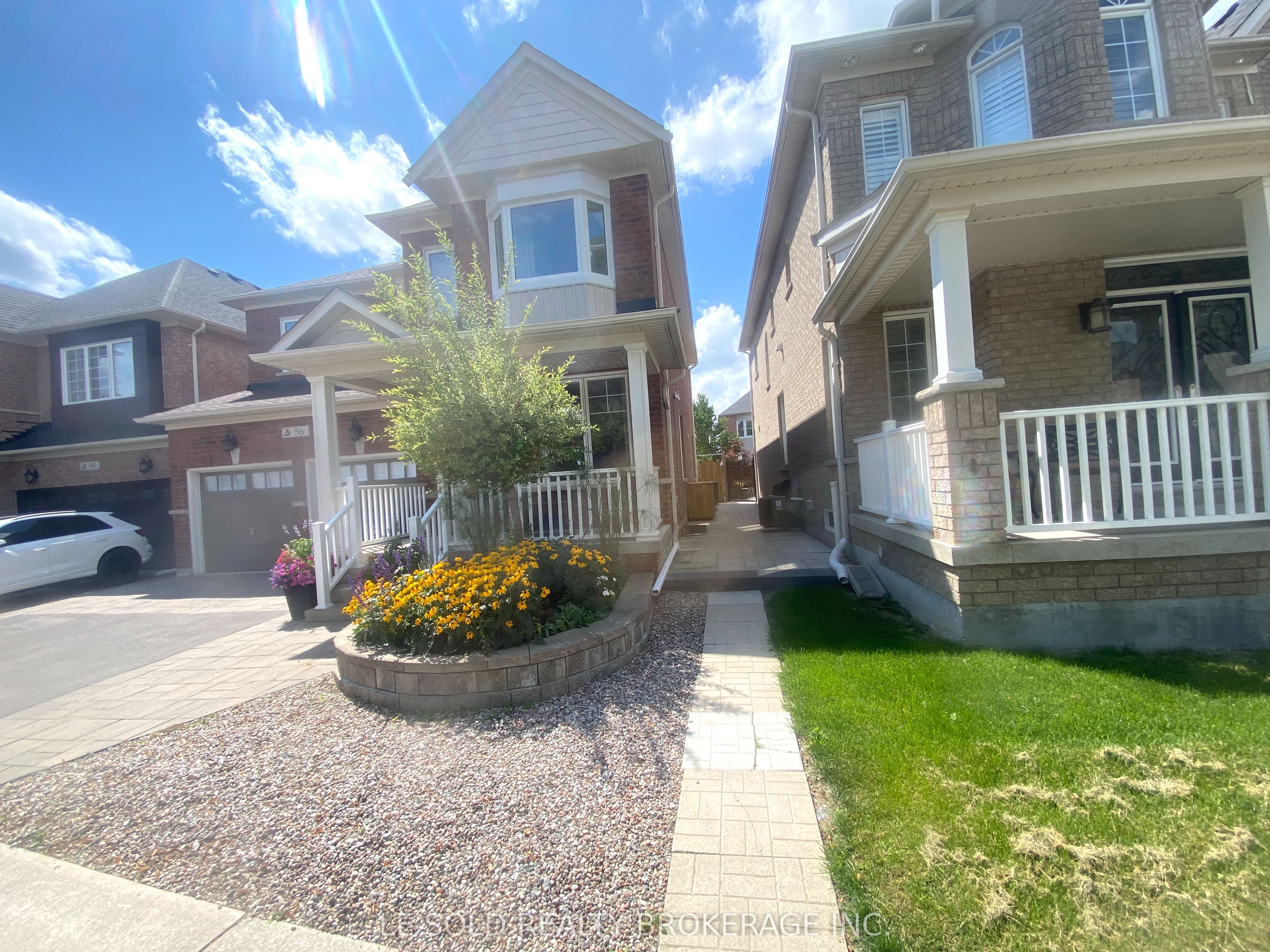 56 Waite Crescent Bsmt, Whitchurch-Stouffville, ON L4A 0B8 photo 2