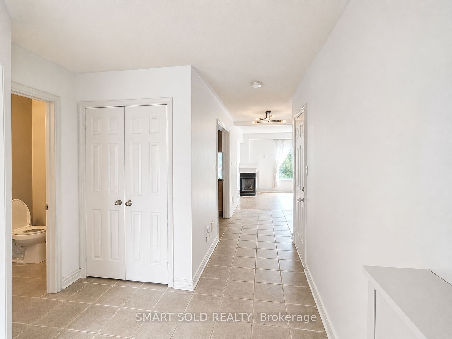 52 Royalpark Way, Vaughan, ON L4H 1J5 photo 4
