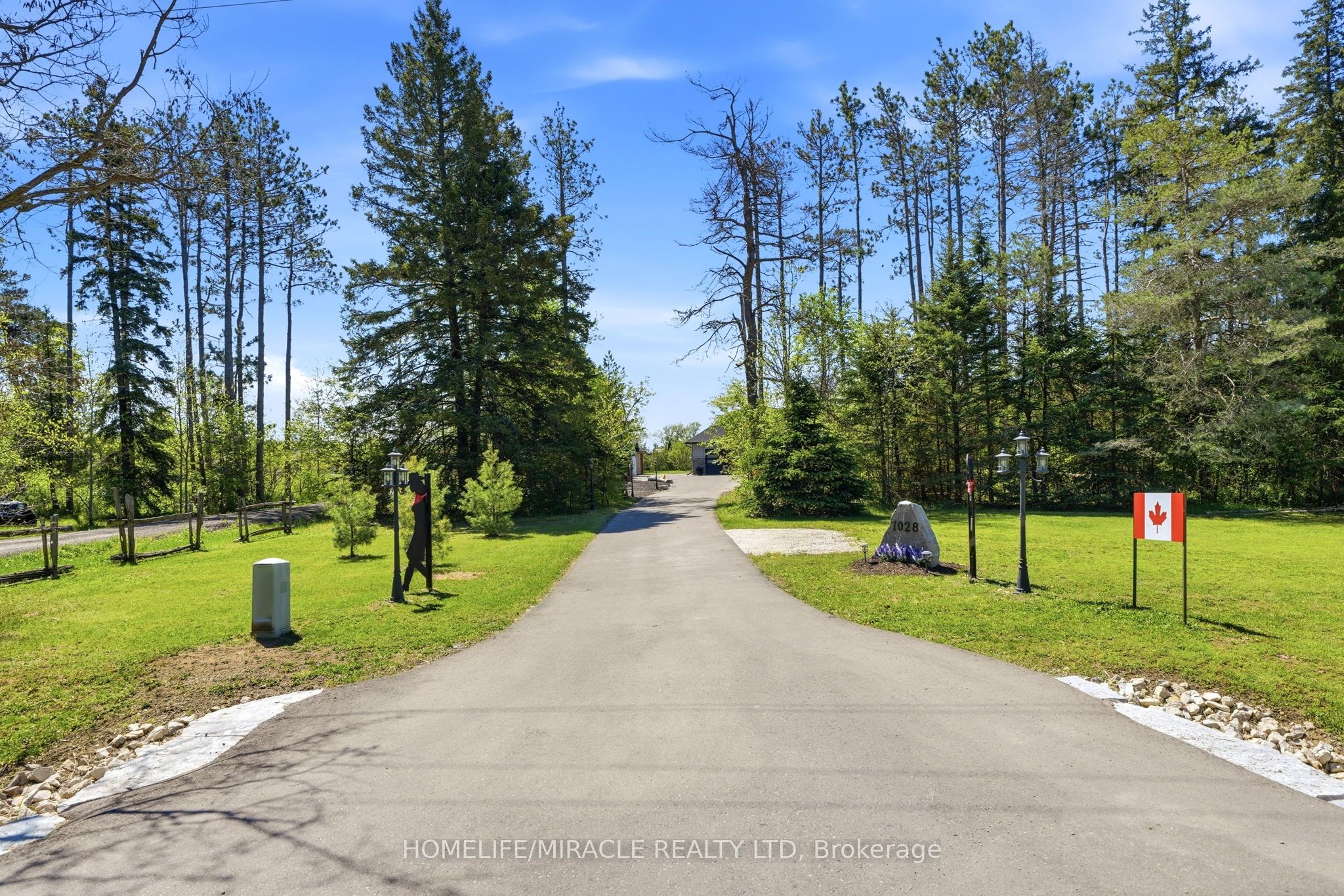 7028 Pine Plains Road, Adjala-Tosorontio, ON L0M 1J0 photo 3