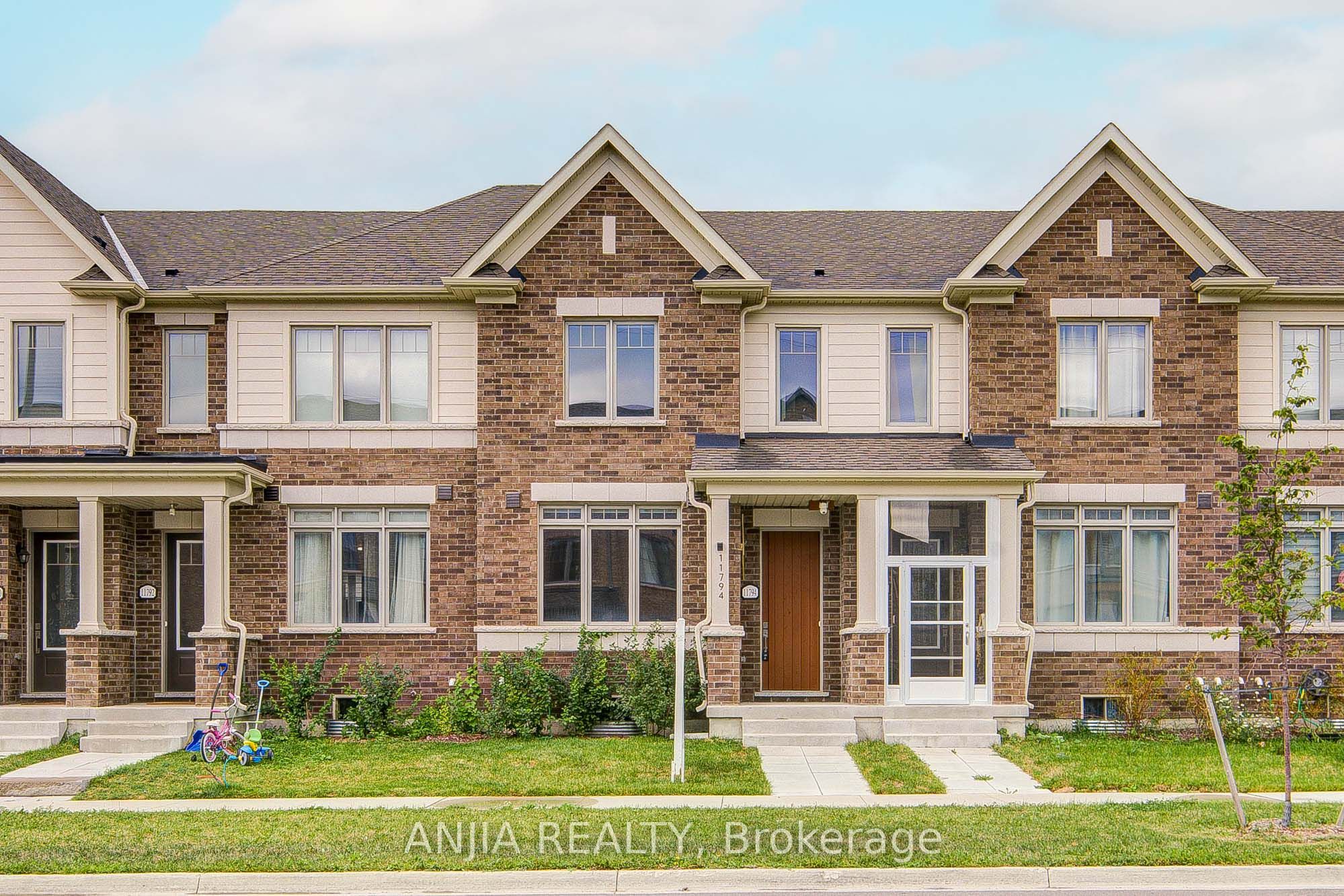 11794 Tenth Line, Whitchurch-Stouffville, ON L4A 5G2