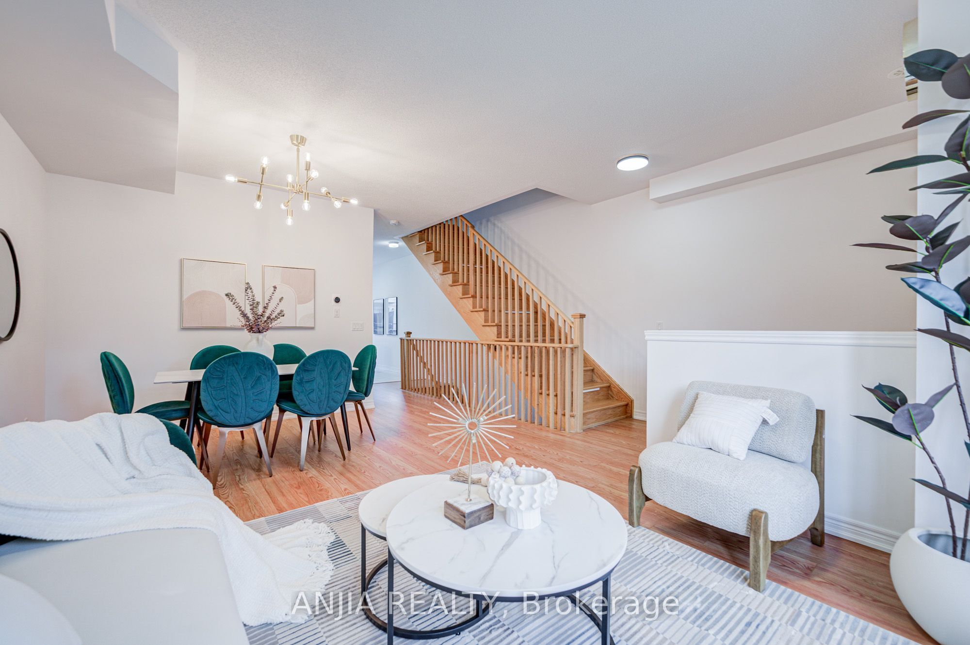 11794 Tenth Line, Whitchurch-Stouffville, ON L4A 5G2 photo 5