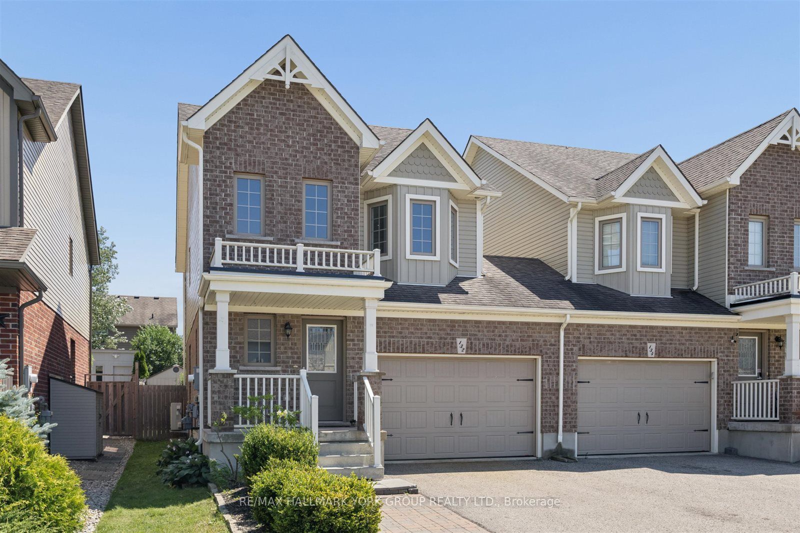 132 Banting Crescent, Essa, ON L0M 1B6 photo 3