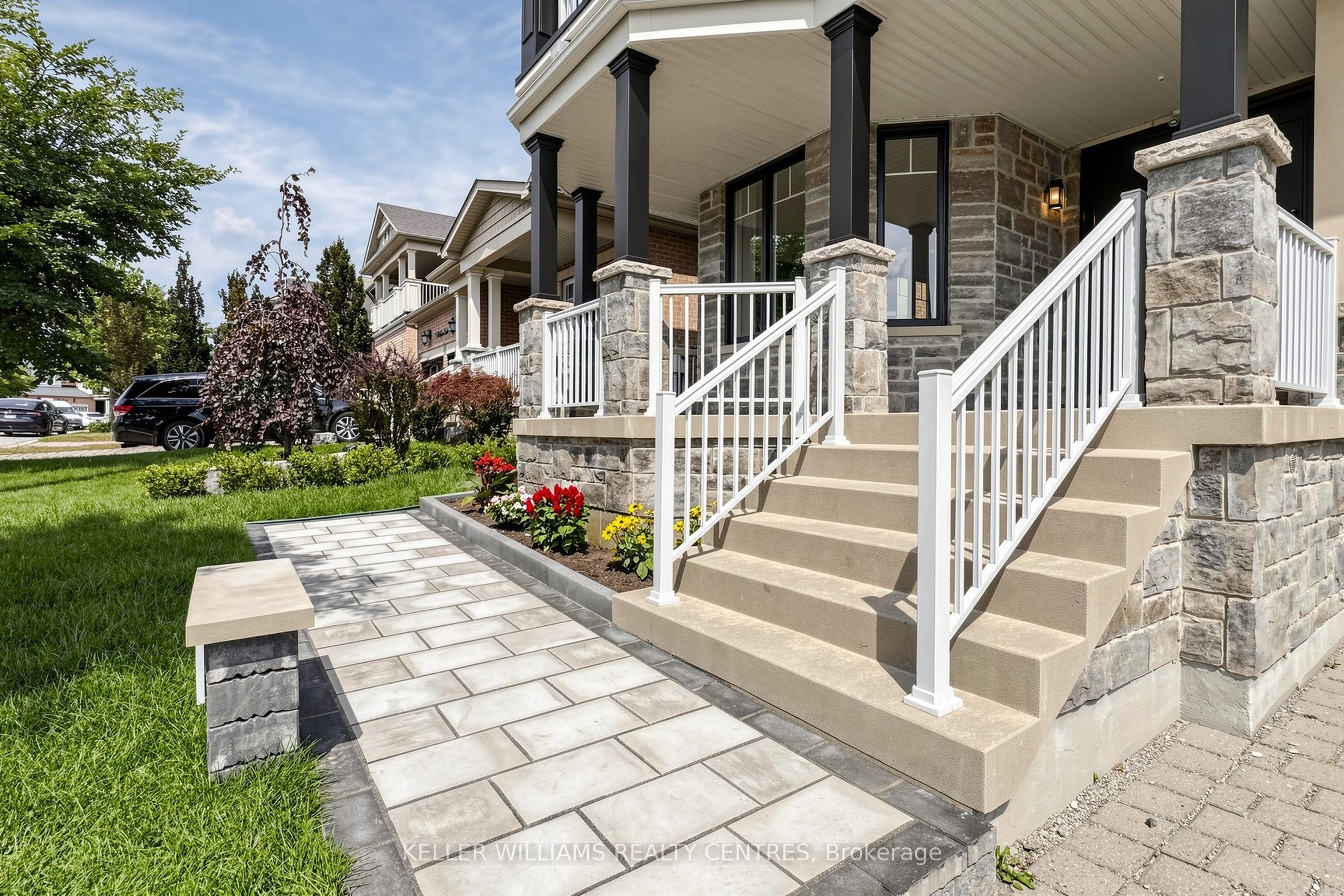 7 Philips Lake Court, Richmond Hill, ON L4E 0M2 photo 4