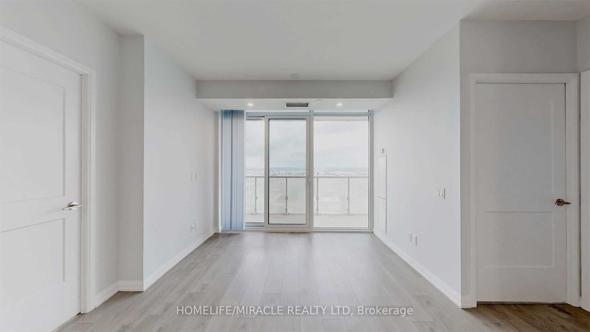 7895 Jane Street 2914, Vaughan, ON L4K 2M7 photo 5