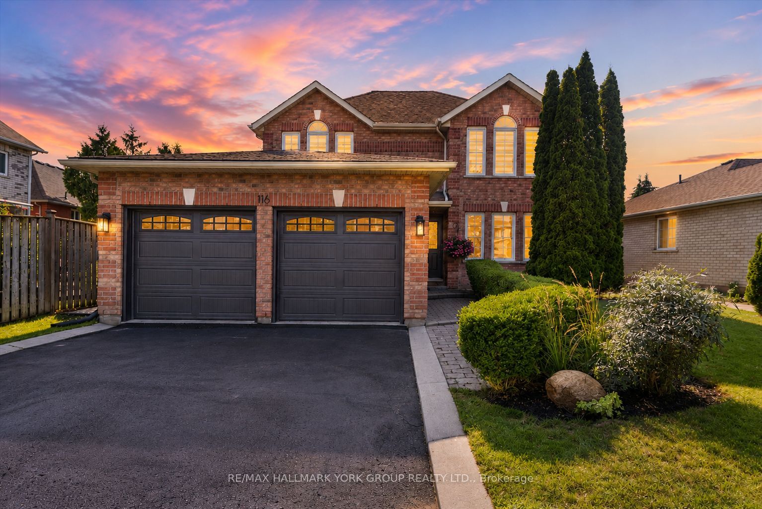 116 Fairwood Drive, Georgina, ON L4P 3Y1