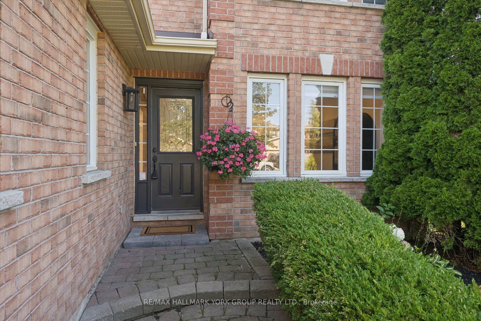 116 Fairwood Drive, Georgina, ON L4P 3Y1 photo 4