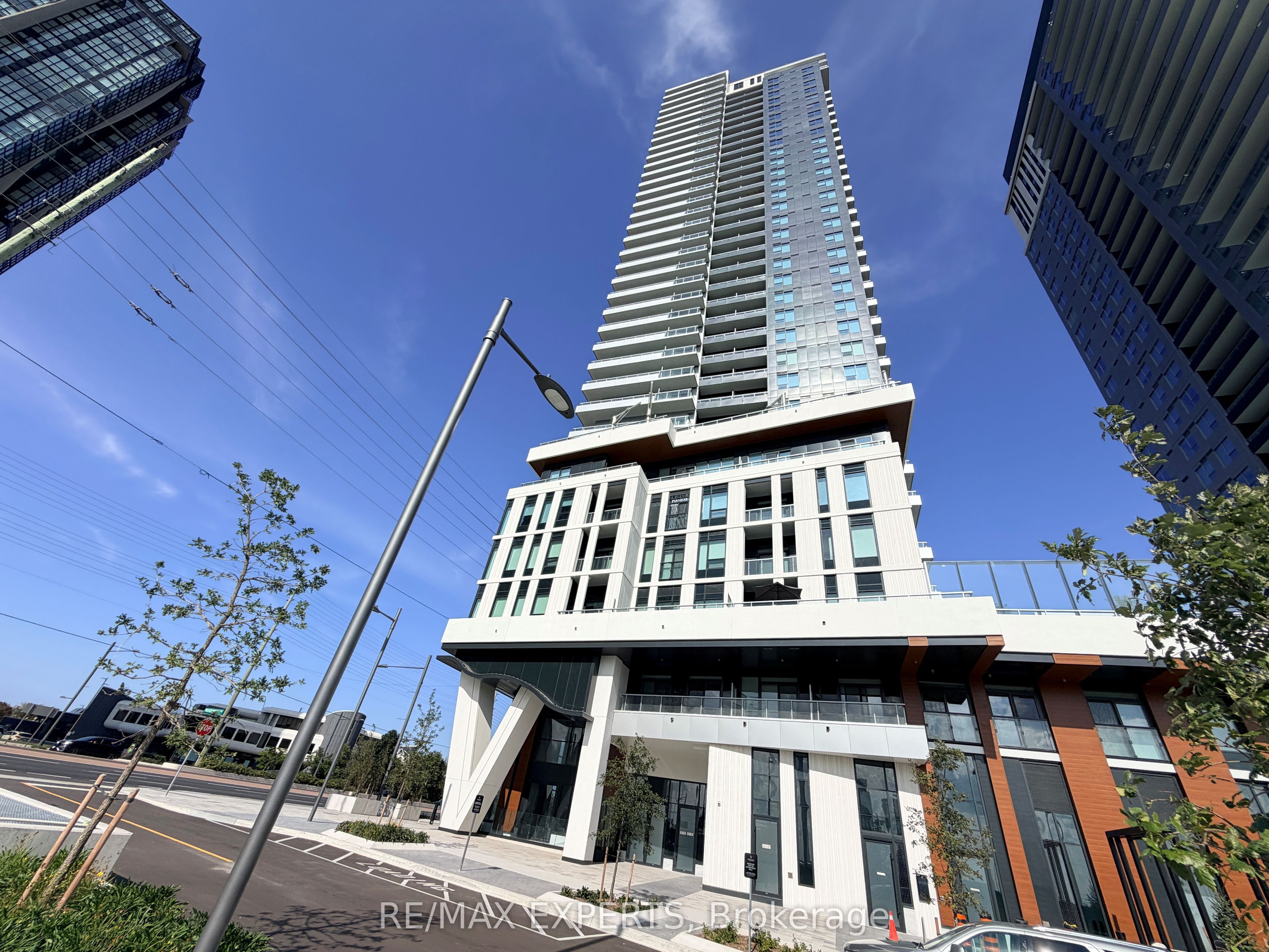 2851 Highway 7, Vaughan, ON L4K 1W2