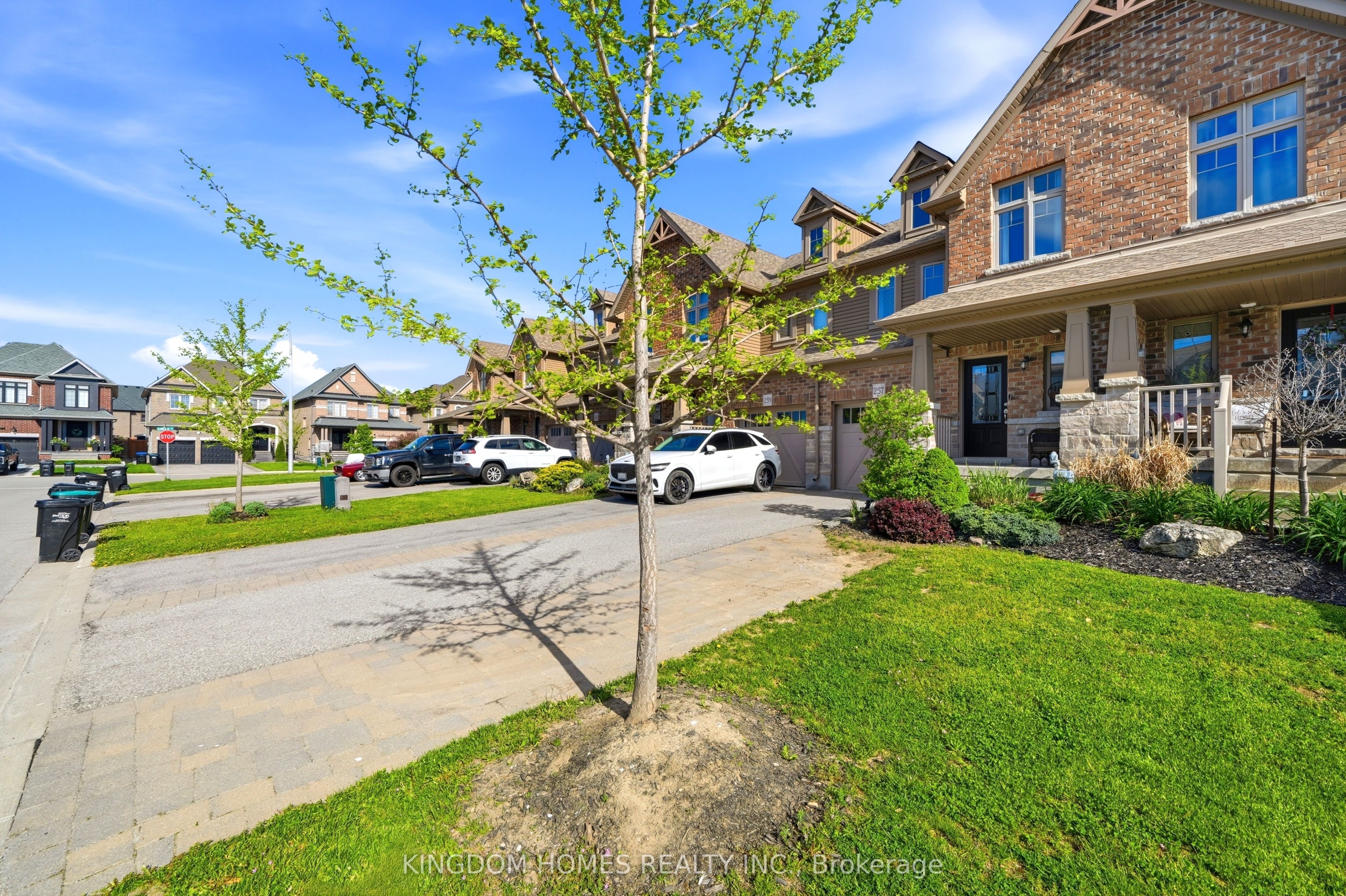 257 Hutchinson Drive, New Tecumseth, ON L9R 0P9 photo 3