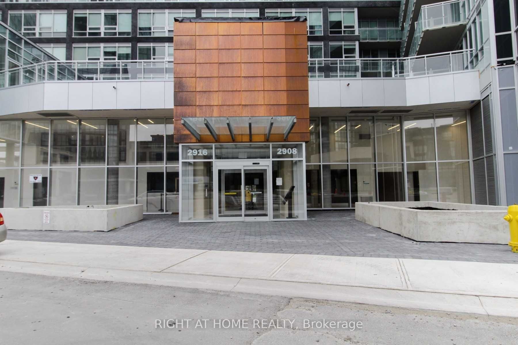 2908 Highway 7 Road 2307, Vaughan, ON L4K 0K5 photo 2
