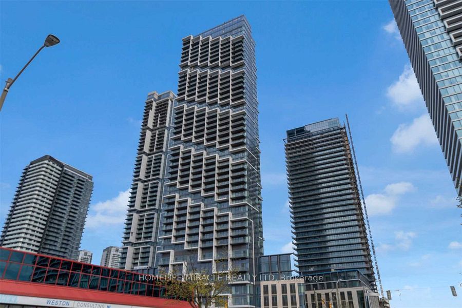 1000 Portage Parkway 2001, Vaughan, ON L4K 0L1 photo 2