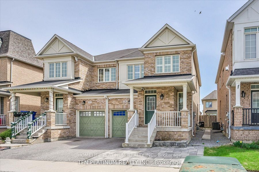 29 Brown Lane, Whitchurch-Stouffville, ON L4A 0V1 photo 2