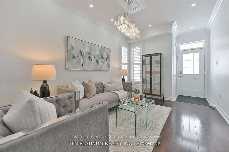 29 Brown Lane, Whitchurch-Stouffville, ON L4A 0V1 photo 4