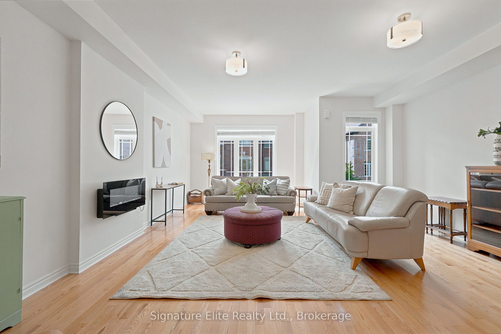114 Gordon Circle, Newmarket, ON L3Y 0C9 photo 5
