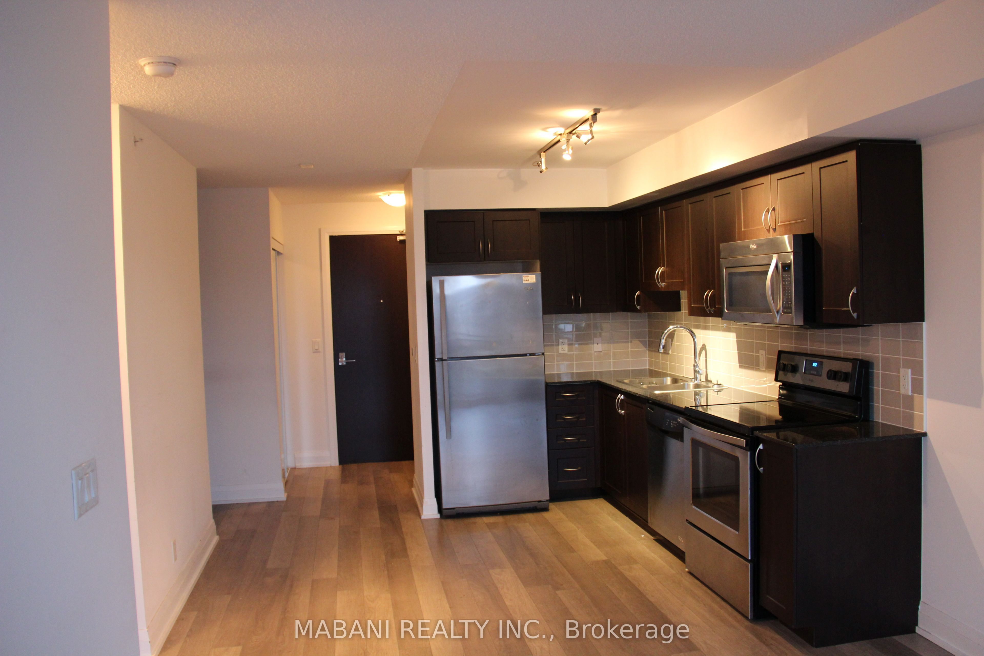 372 Highway 7 Road E 709, Richmond Hill, ON L4B 0C6 photo 4