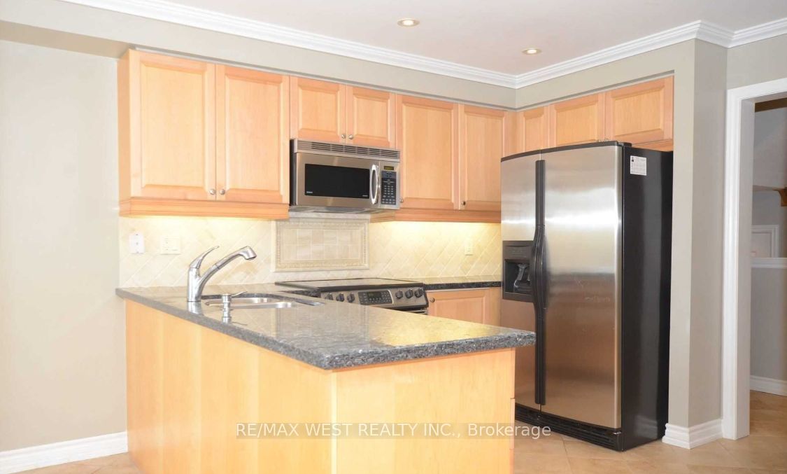 49 Bestview Crescent, Vaughan, ON L6A 3S8 photo 4