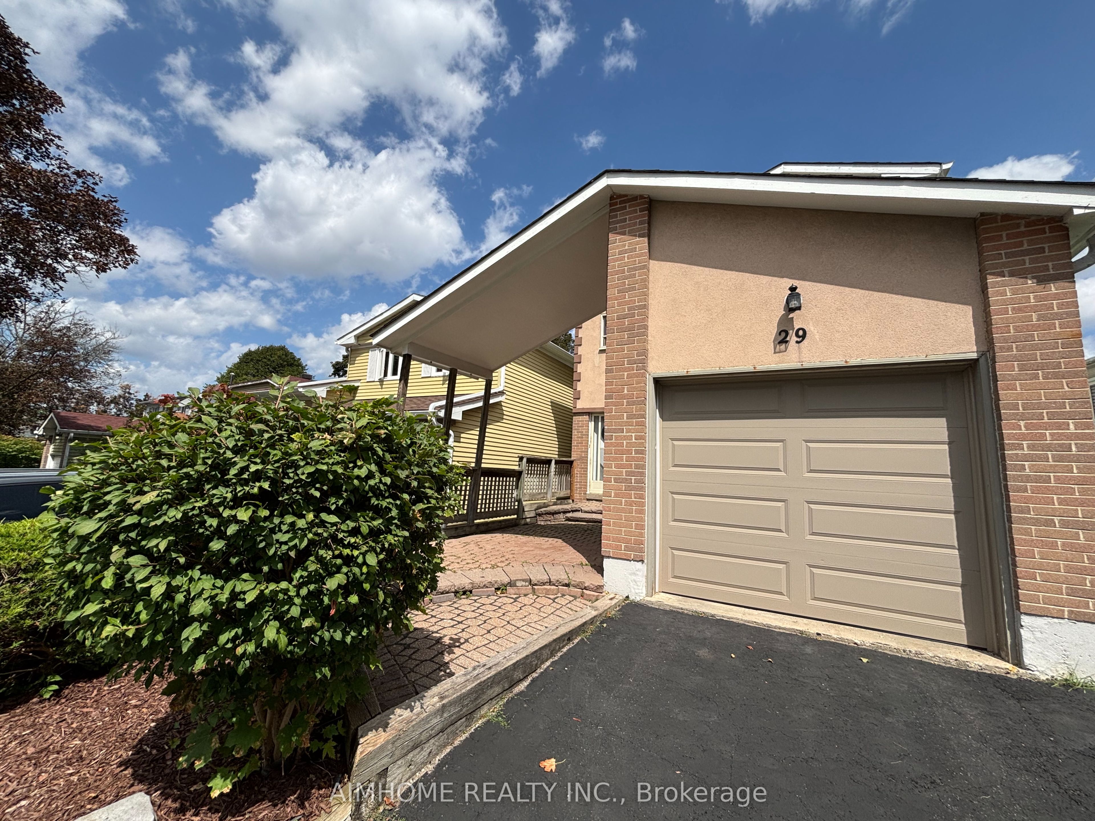29 Snowshoe Crescent, Markham, ON L3T 4M7 photo 4