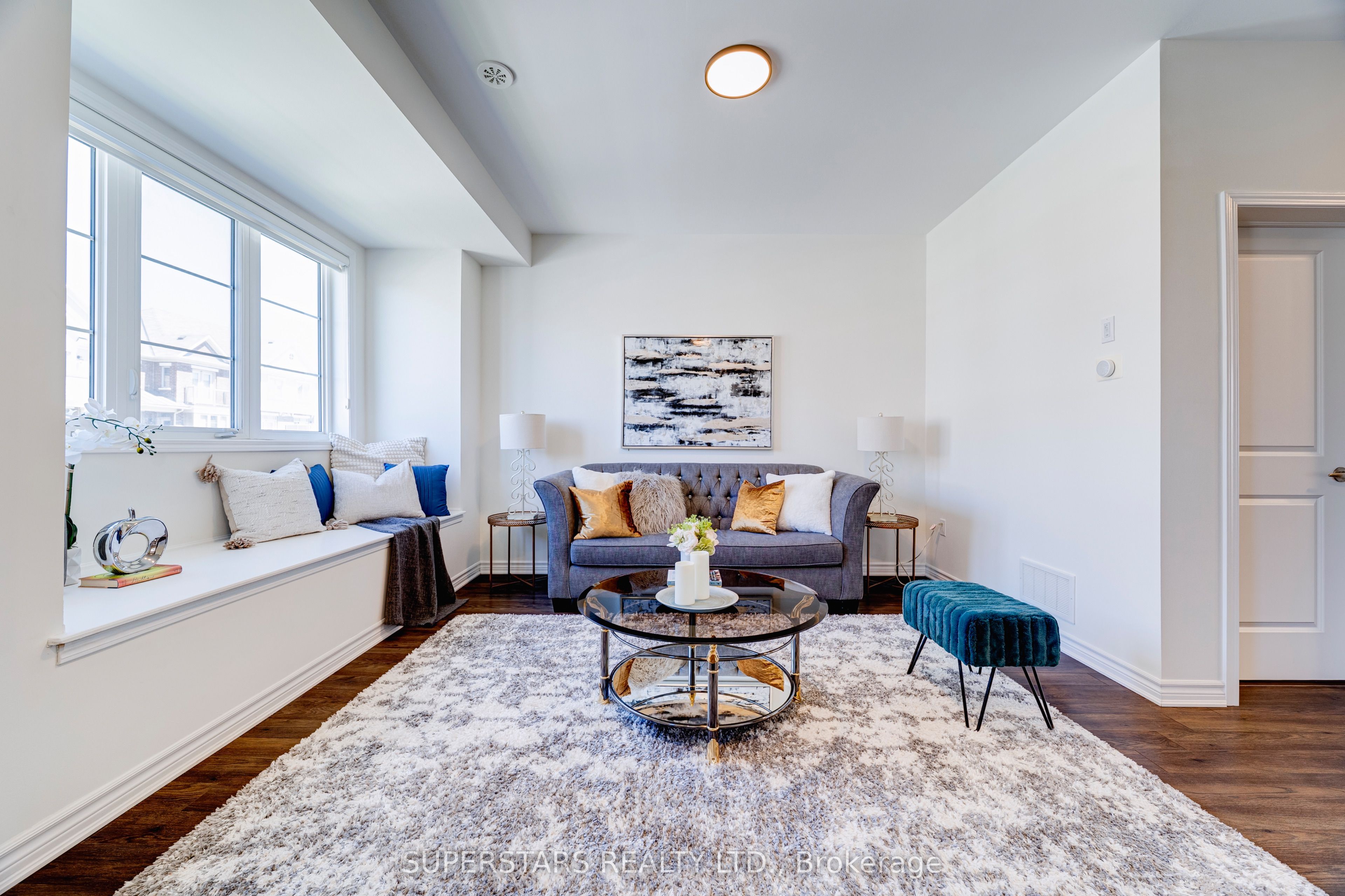 241 Rustle Woods Avenue, Markham, ON L6B 1M7 photo 4