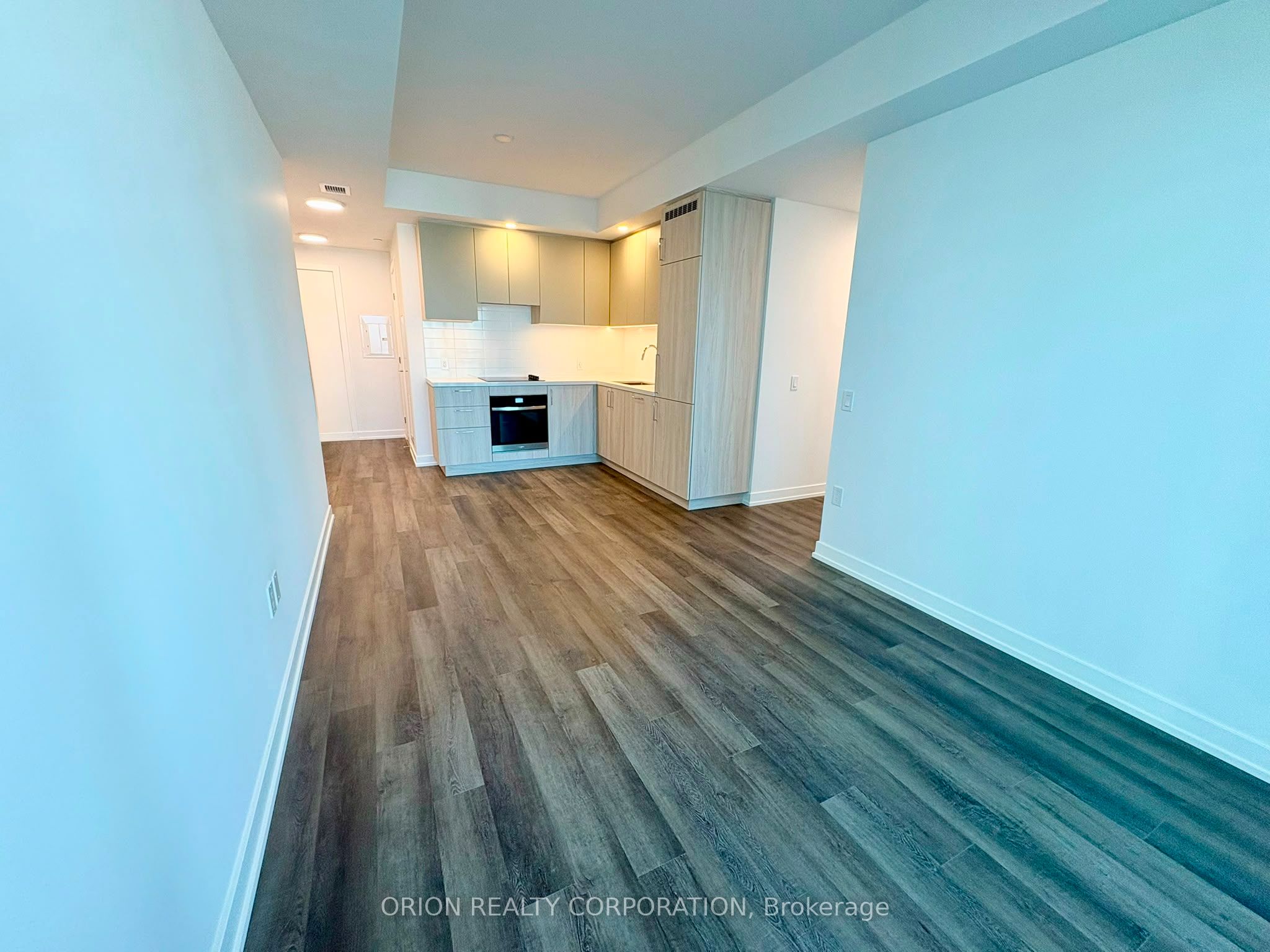 21 Meadowdale Road 1105, Vaughan, ON L4K 0H6 photo 5