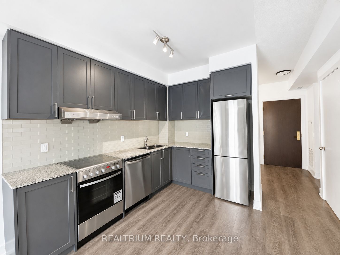 278 Buchanan Drive 325, Markham, ON L3R 6J1 photo 4