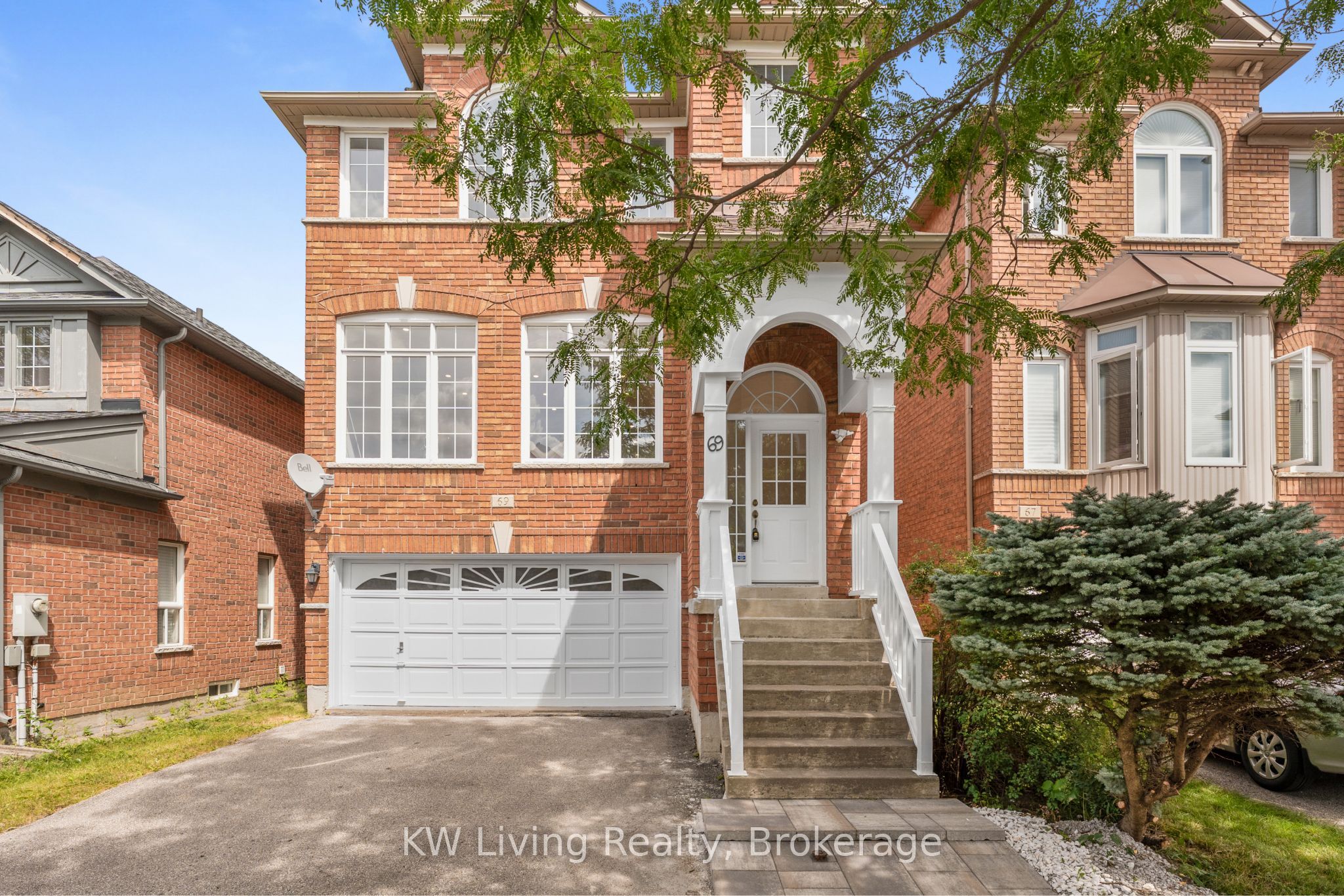 69 Crawford Street, Markham, ON L6C 2M3 photo 3