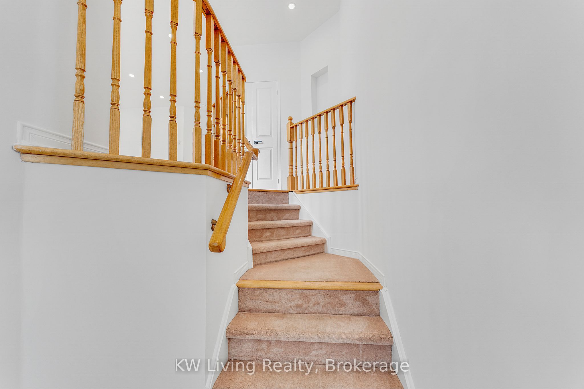 69 Crawford Street, Markham, ON L6C 2M3 photo 5