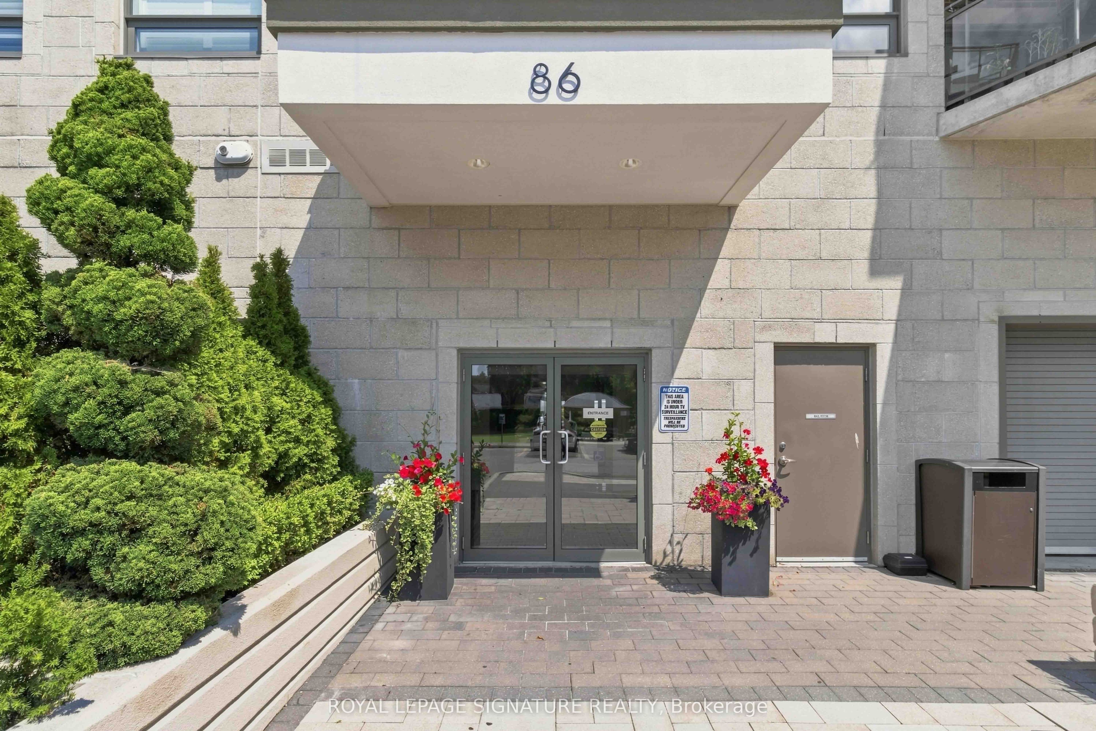 86 Woodbridge Avenue 233, Vaughan, ON L4L 0E4