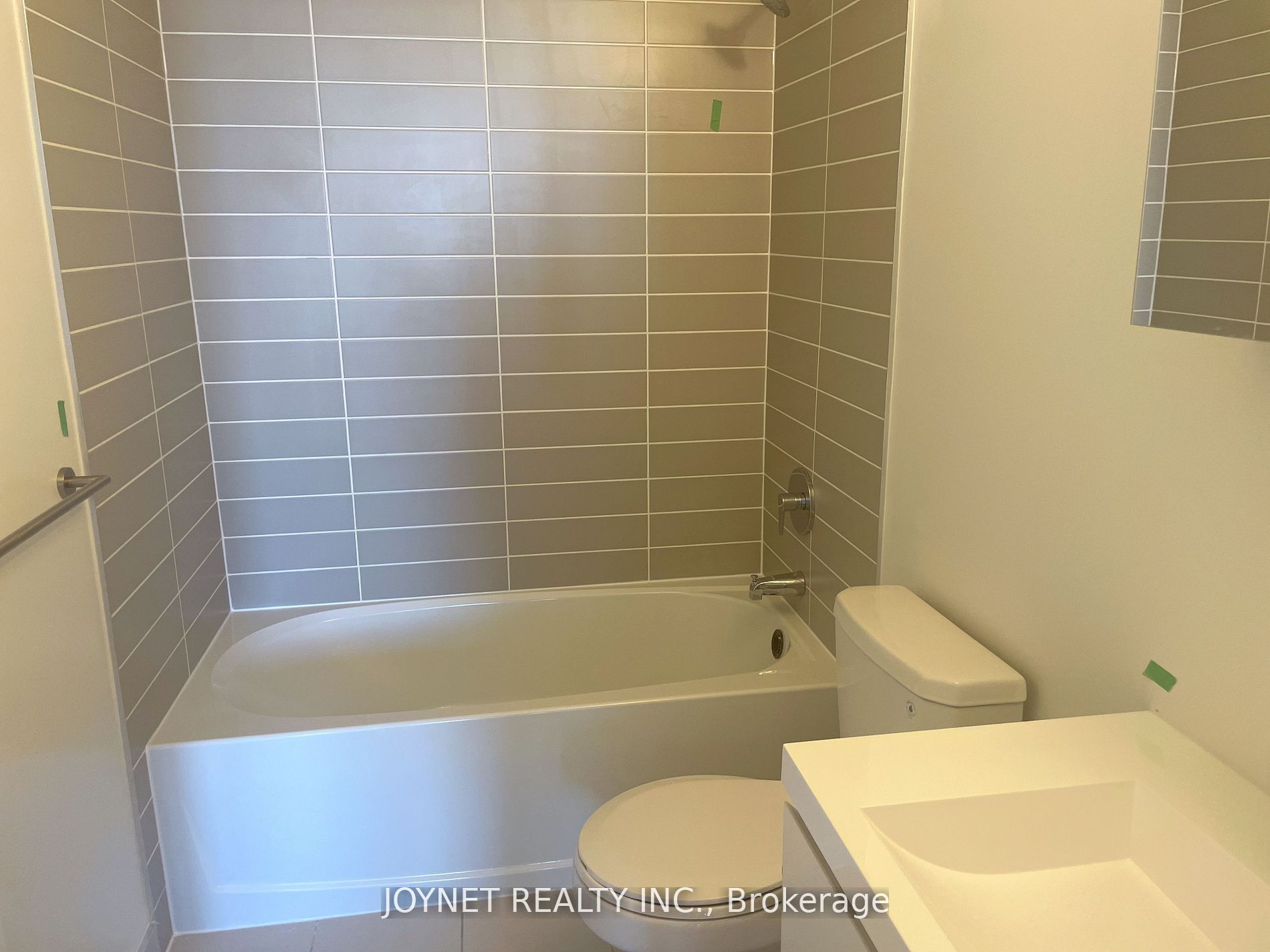 8119 Birchmount Road 1509, Markham, ON L6G 0H5 photo 4