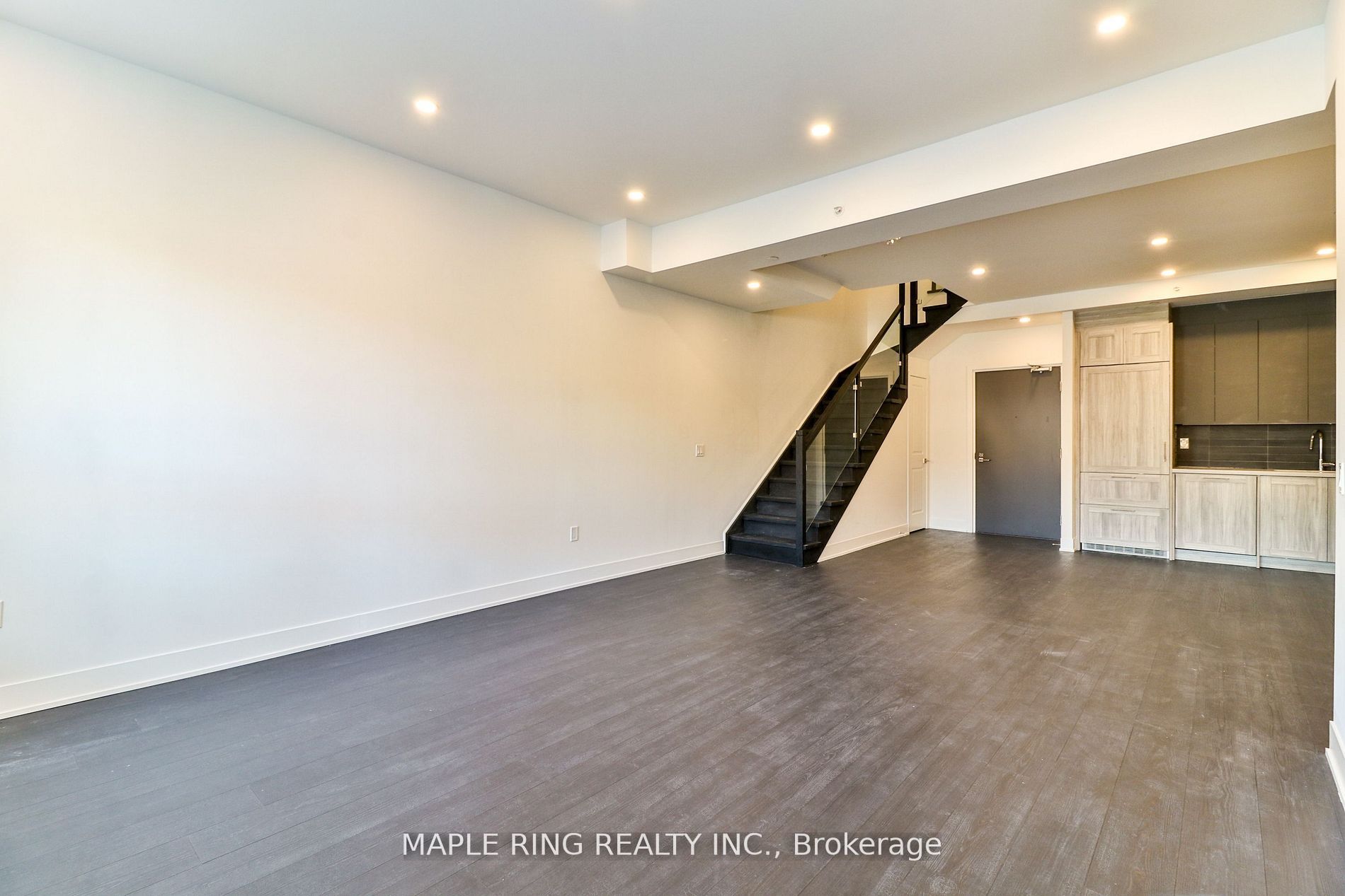 2908 Highway 7 Road 101, Vaughan, ON L4K 0K5 photo 3