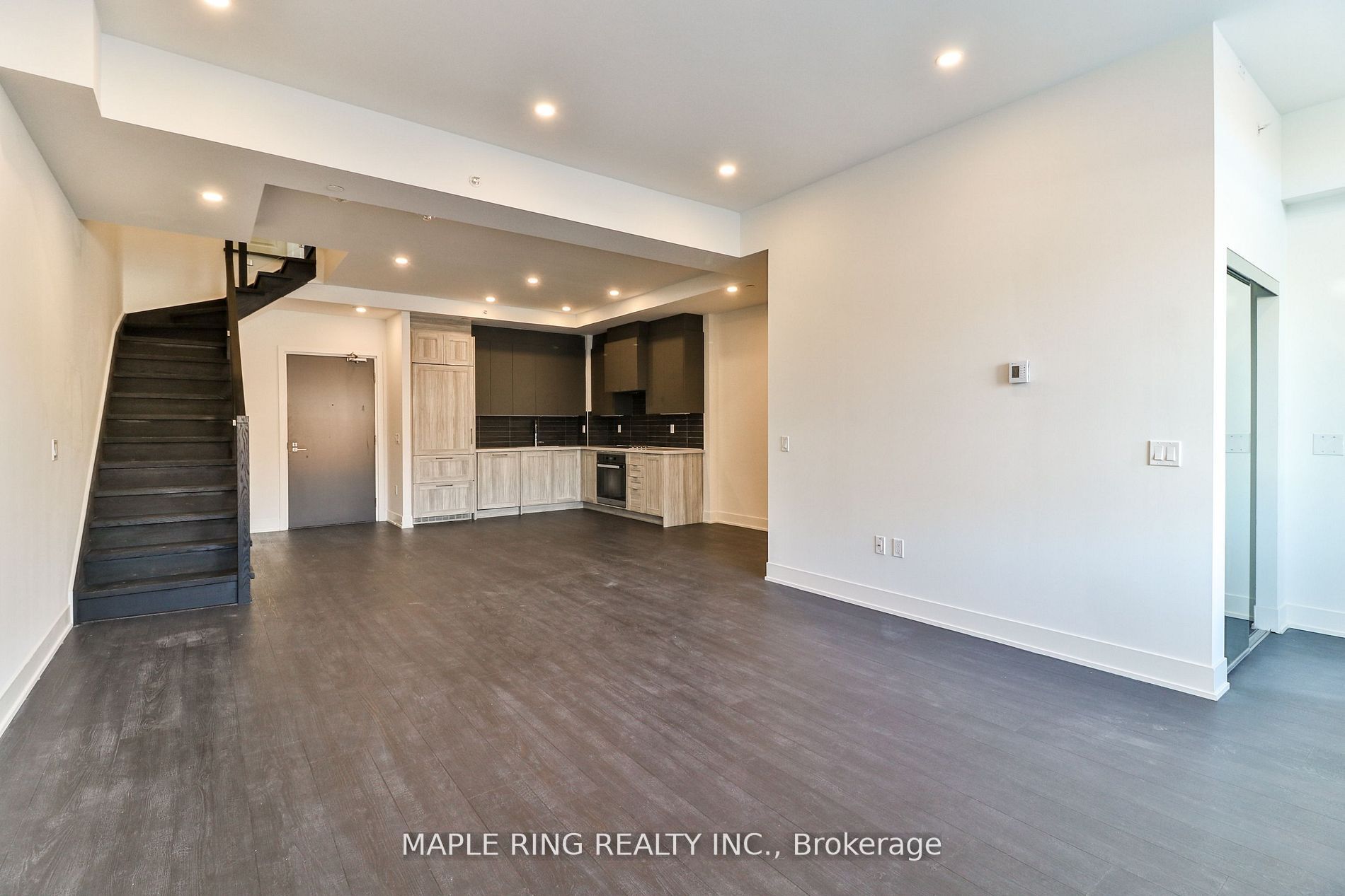 2908 Highway 7 Road 101, Vaughan, ON L4K 0K5 photo 4