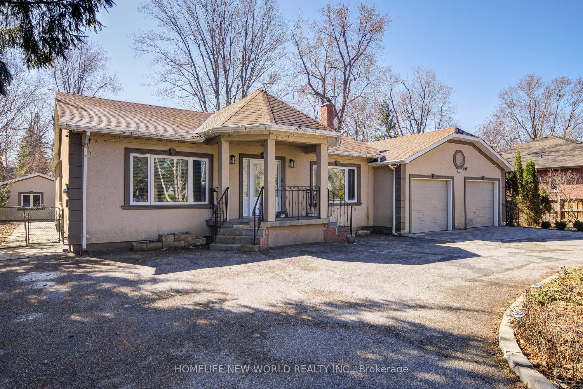 215 Willow Drive, Georgina, ON L4P 2R9 photo 3