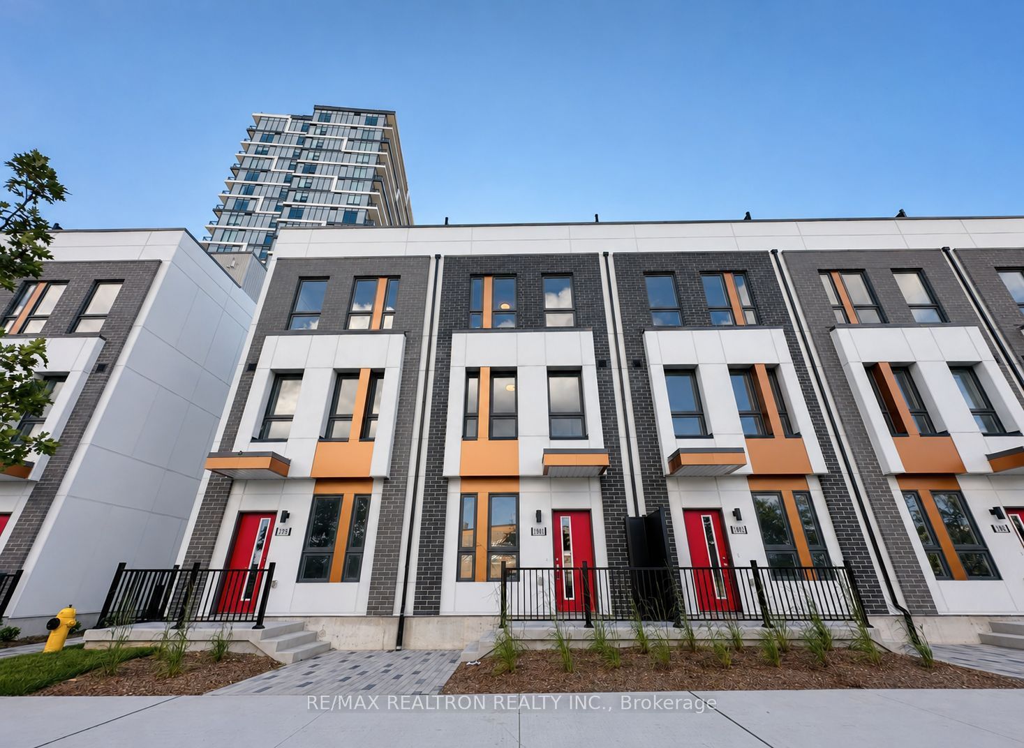 180 Anderson Avenue TH9, Markham, ON L6E 0W5