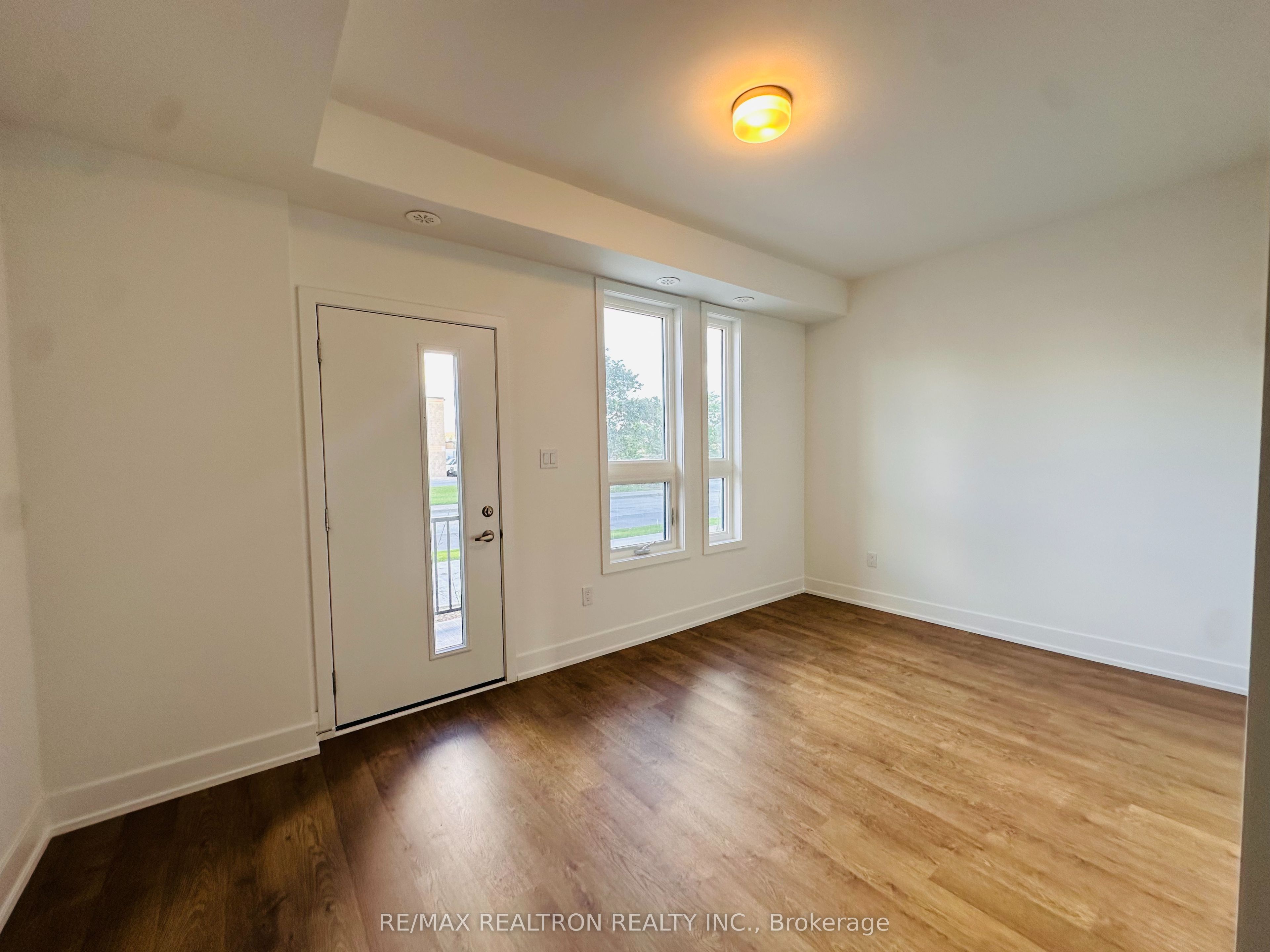 180 Anderson Avenue TH9, Markham, ON L6E 0W5 photo 3