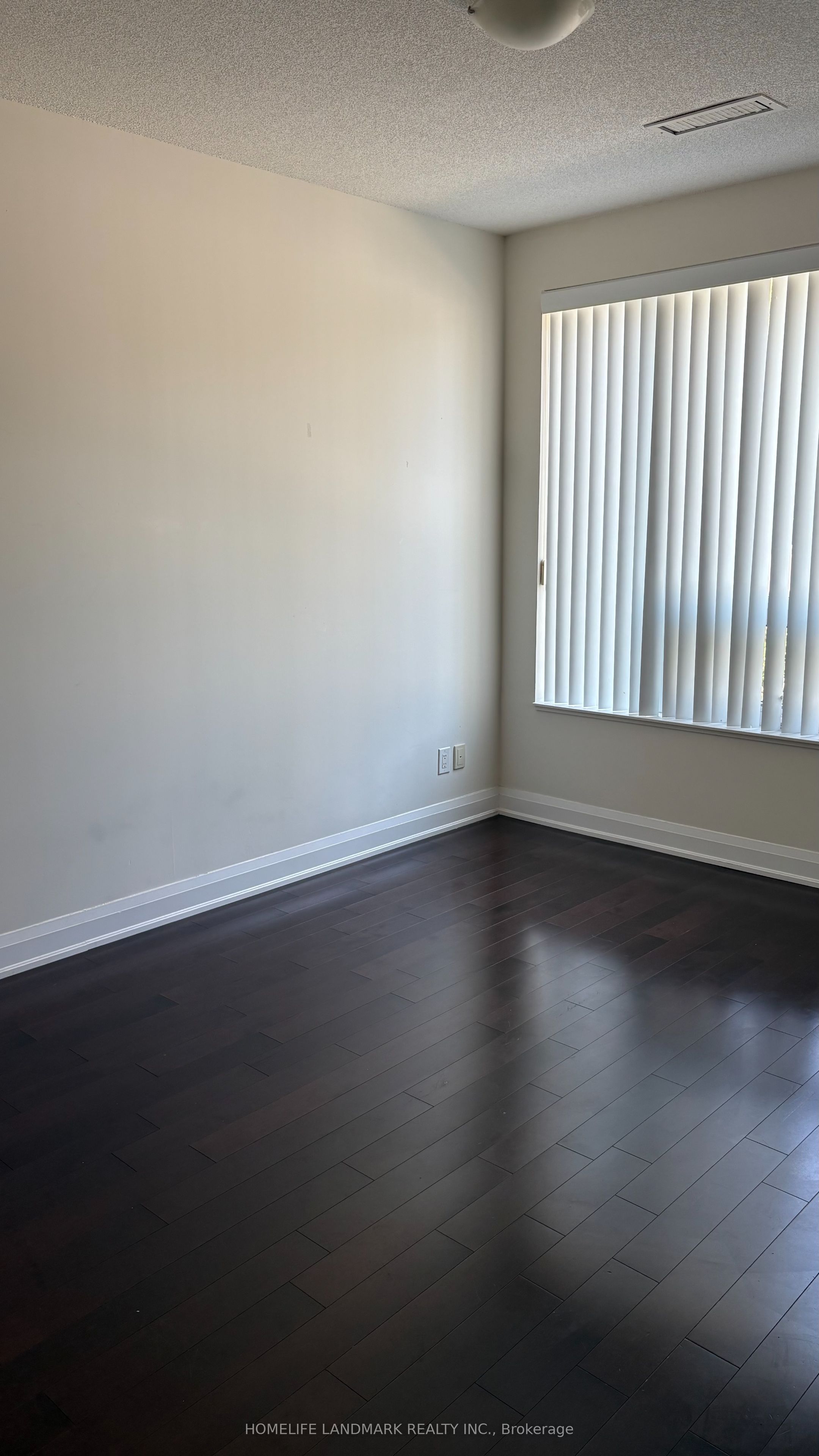 8228 Birchmount Road 111, Markham, ON L3R 1A6 photo 3