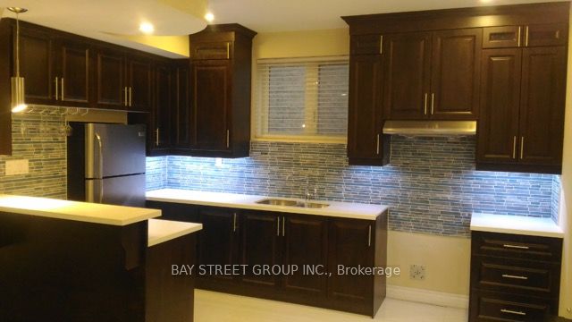 209 Kentland Street, Markham, ON L6E 2E2 photo 4