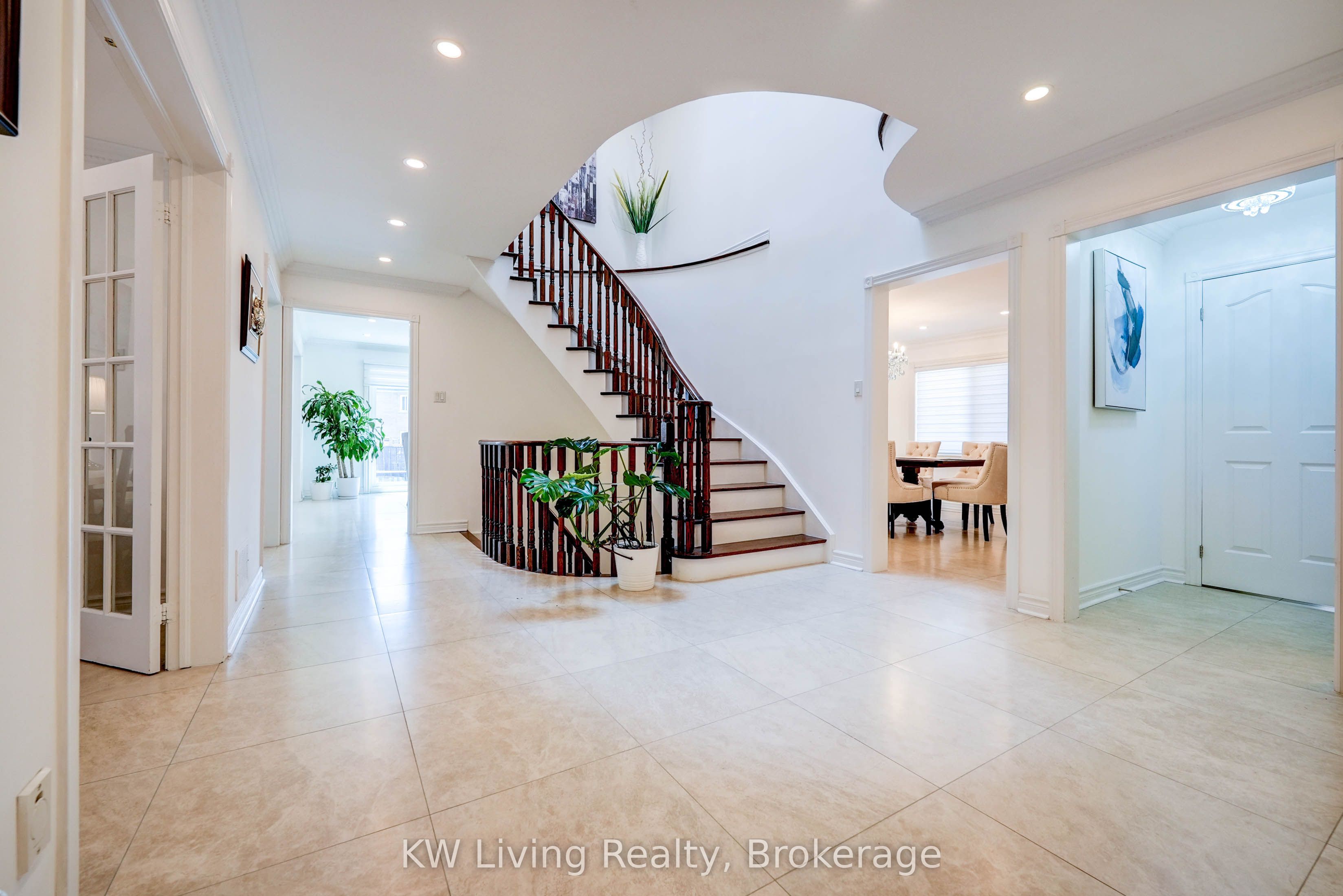 48 Brookshill Crescent, Richmond Hill, ON L4B 3J2 photo 5