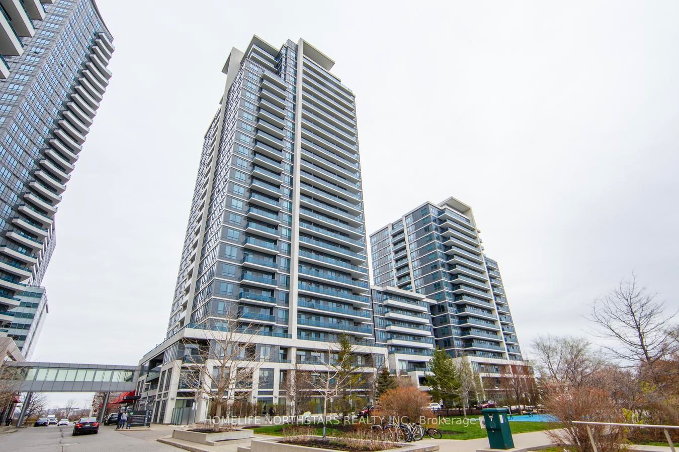 7165 Yonge Street 432, Markham, ON L3T 0C9