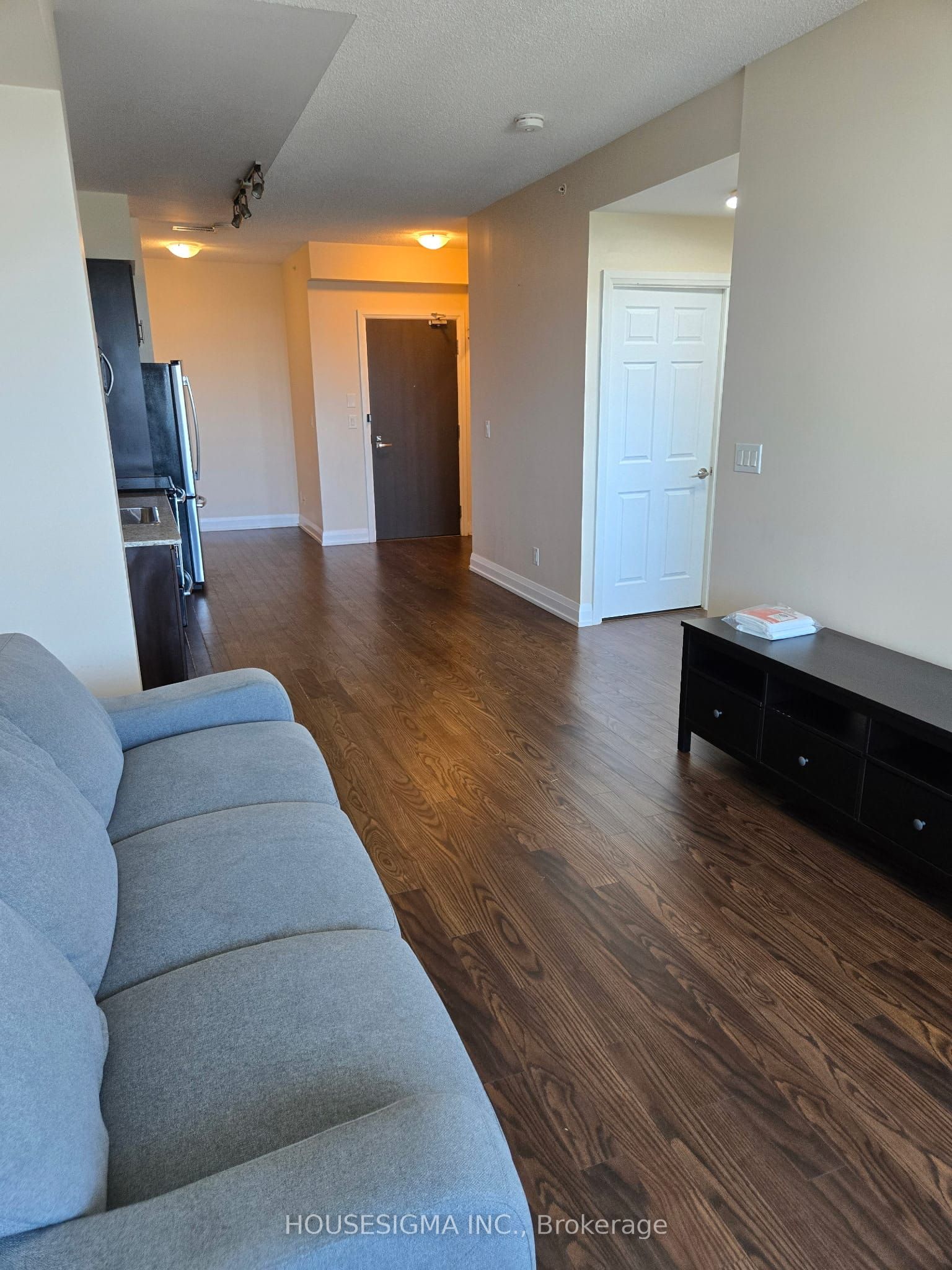 7161 Yonge Street 1423, Markham, ON L3T 0C8 photo 3
