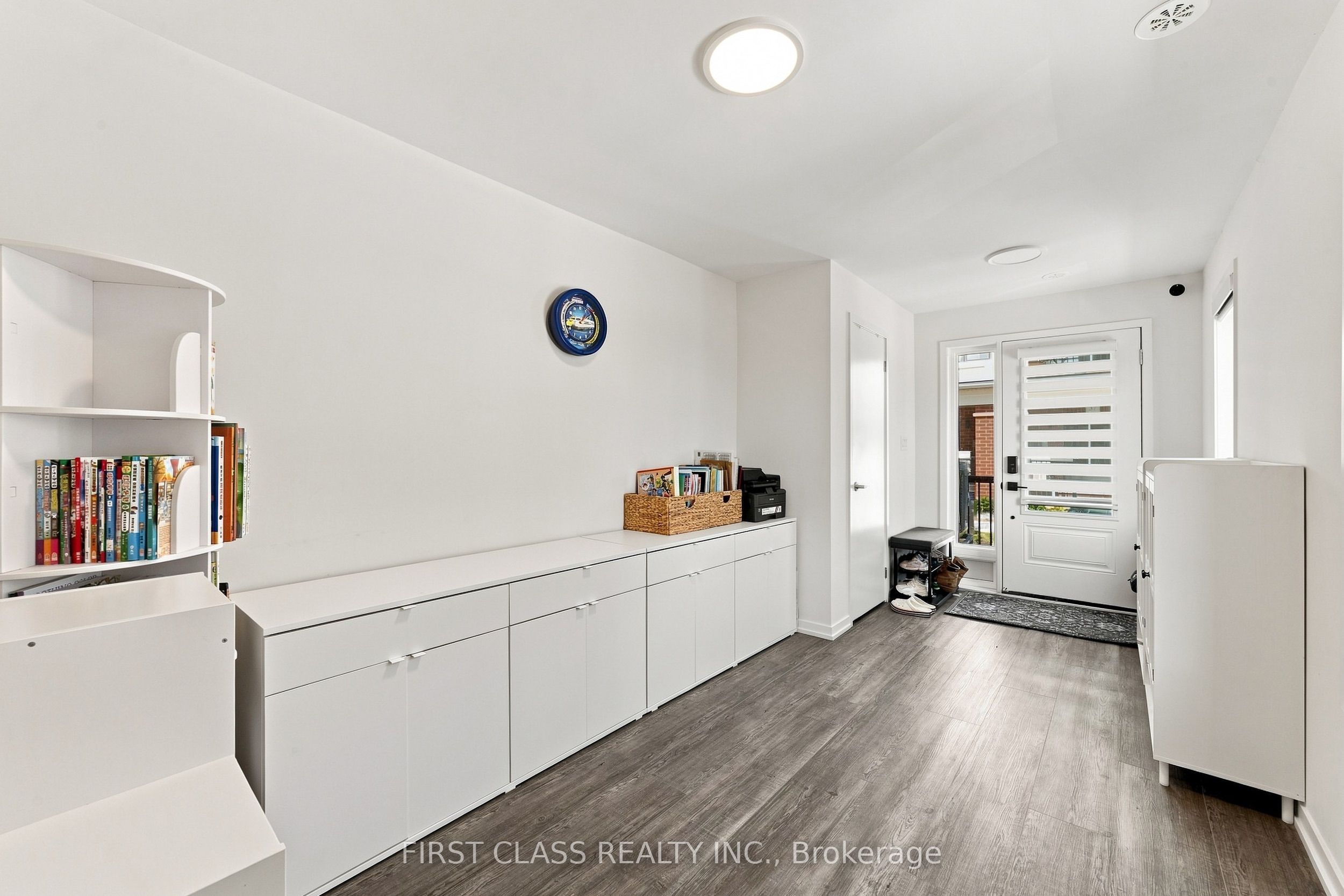 224 Matawin Lane, Richmond Hill, ON L4B 0H8 photo 4